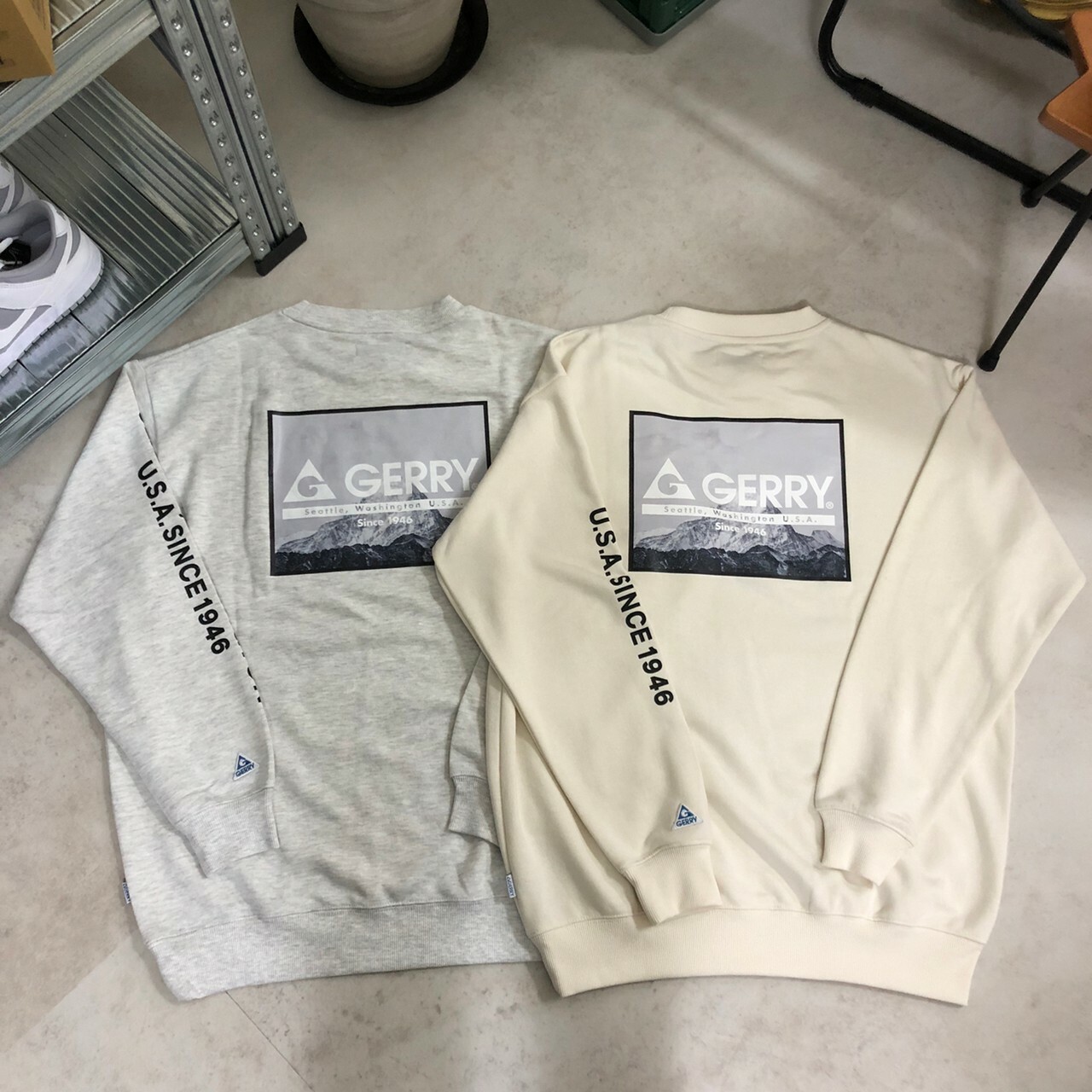 GERRY 羊毛襯裡前袖標誌刺繡背面印花圓領圓領運動衫 GE23AWC02