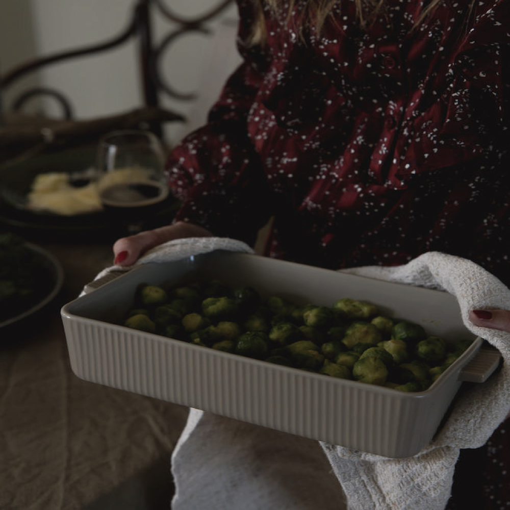 sagaform-Flora 烤盤,可作為焗烤鮮蔬烤盤。增加用餐氣氛