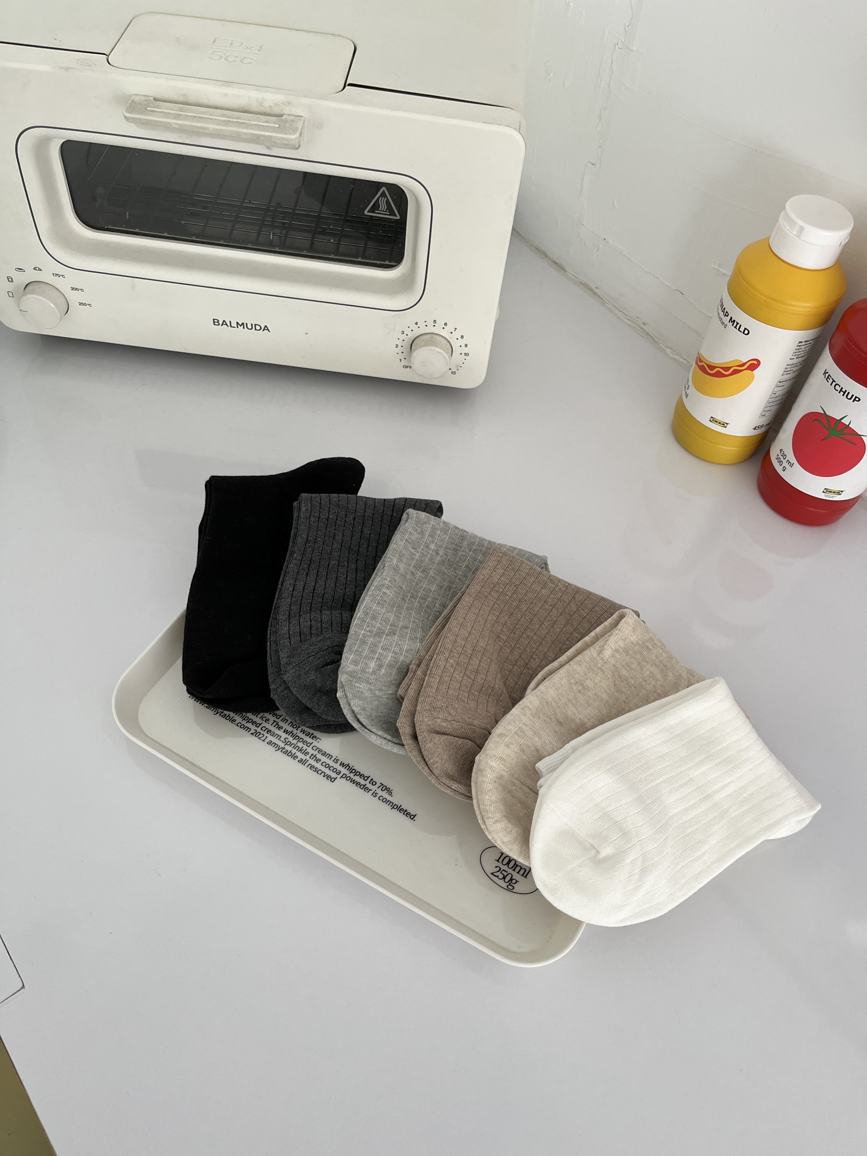 Korea坑條高筒襪