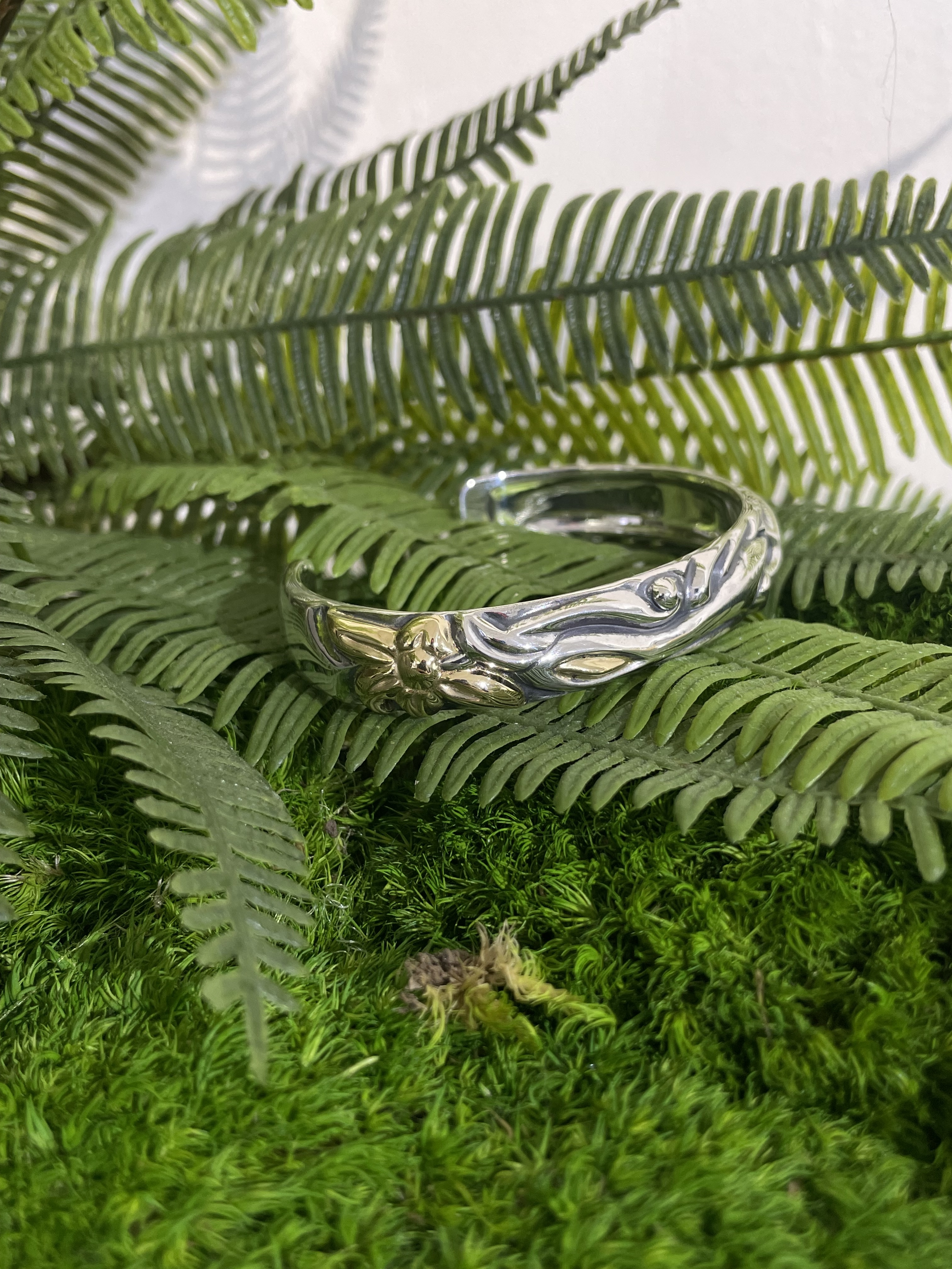 LONE ONES MF Bracelet : Soul Mate Cuff Fusion 18k Yellow Gold Eye w/Gold Flower- 925 Sterling Silver