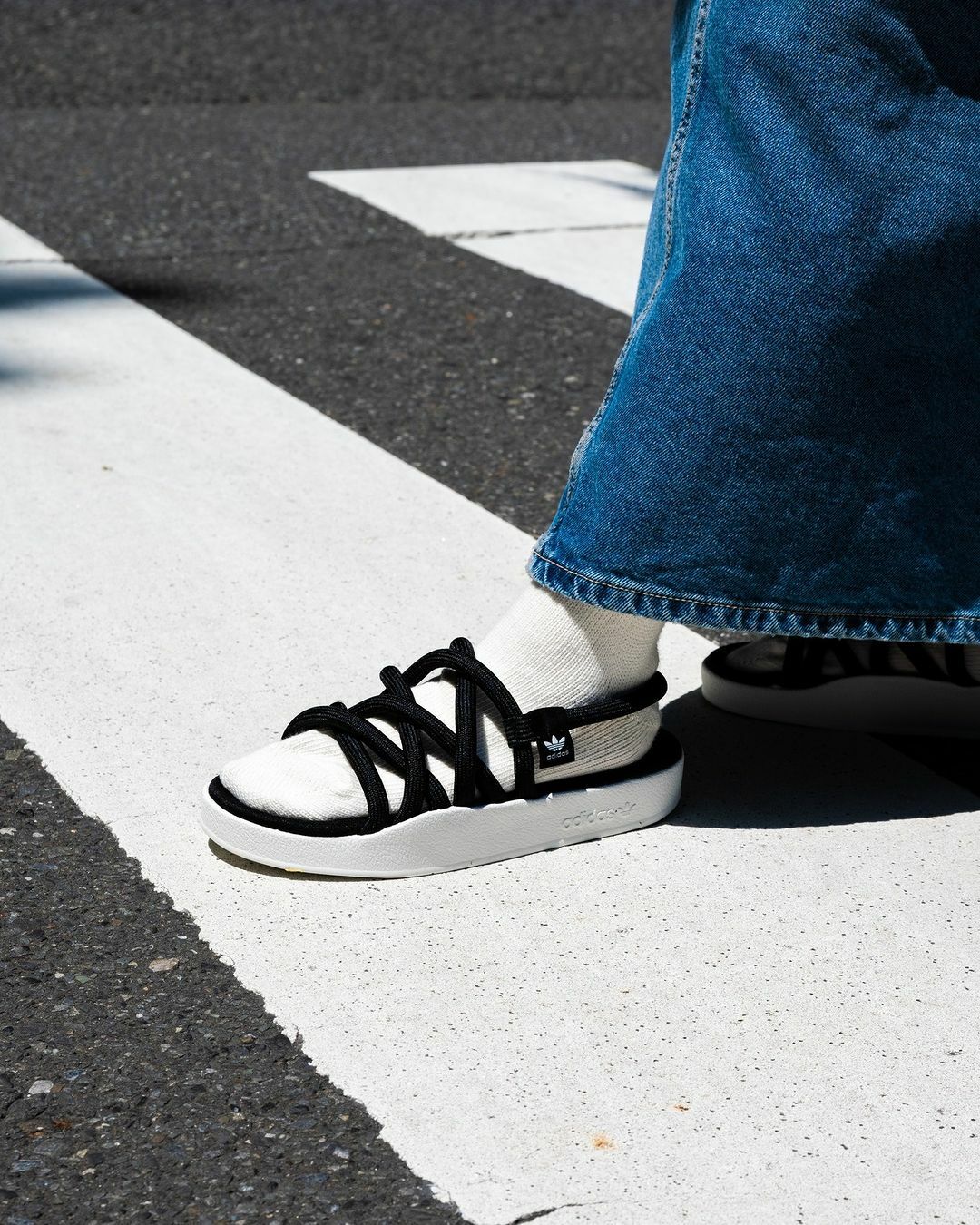 Adidas Originals Adilette Noda 黑色 羅馬鞋 綁帶 涼鞋 拖鞋 涼拖鞋 FZ6438