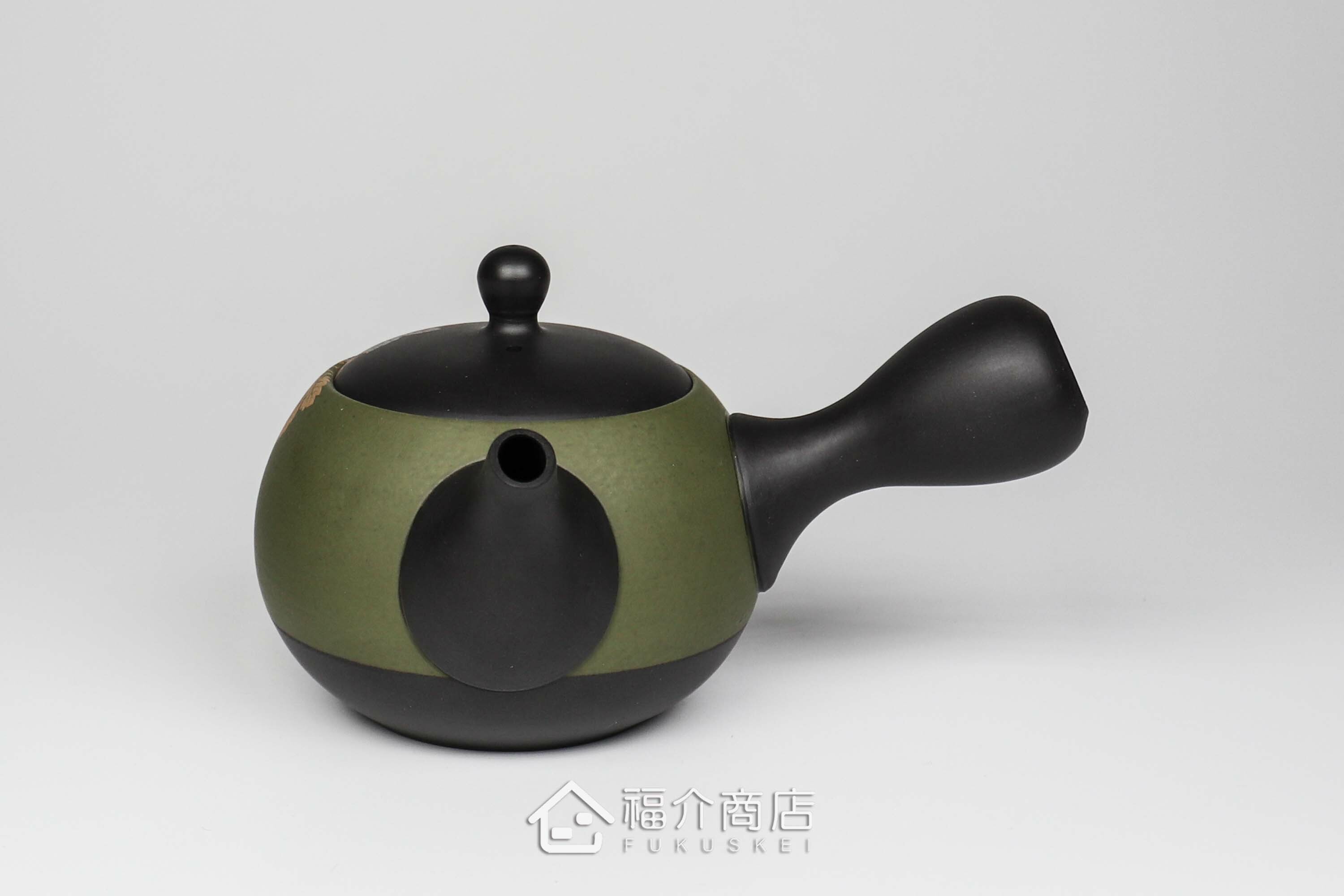 泡茶用的日本陶瓷茶壺