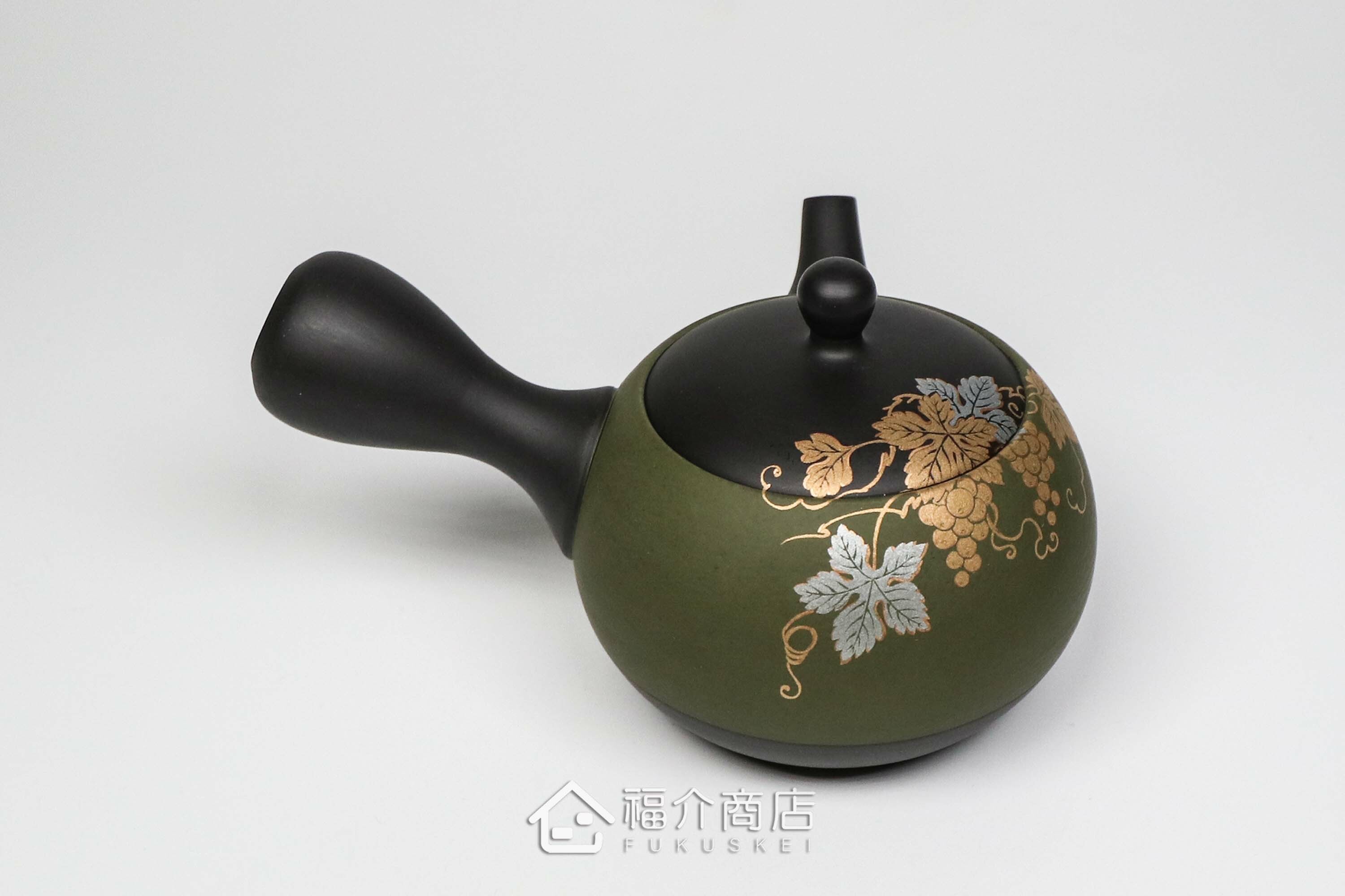 泡茶用的日本陶瓷茶壺