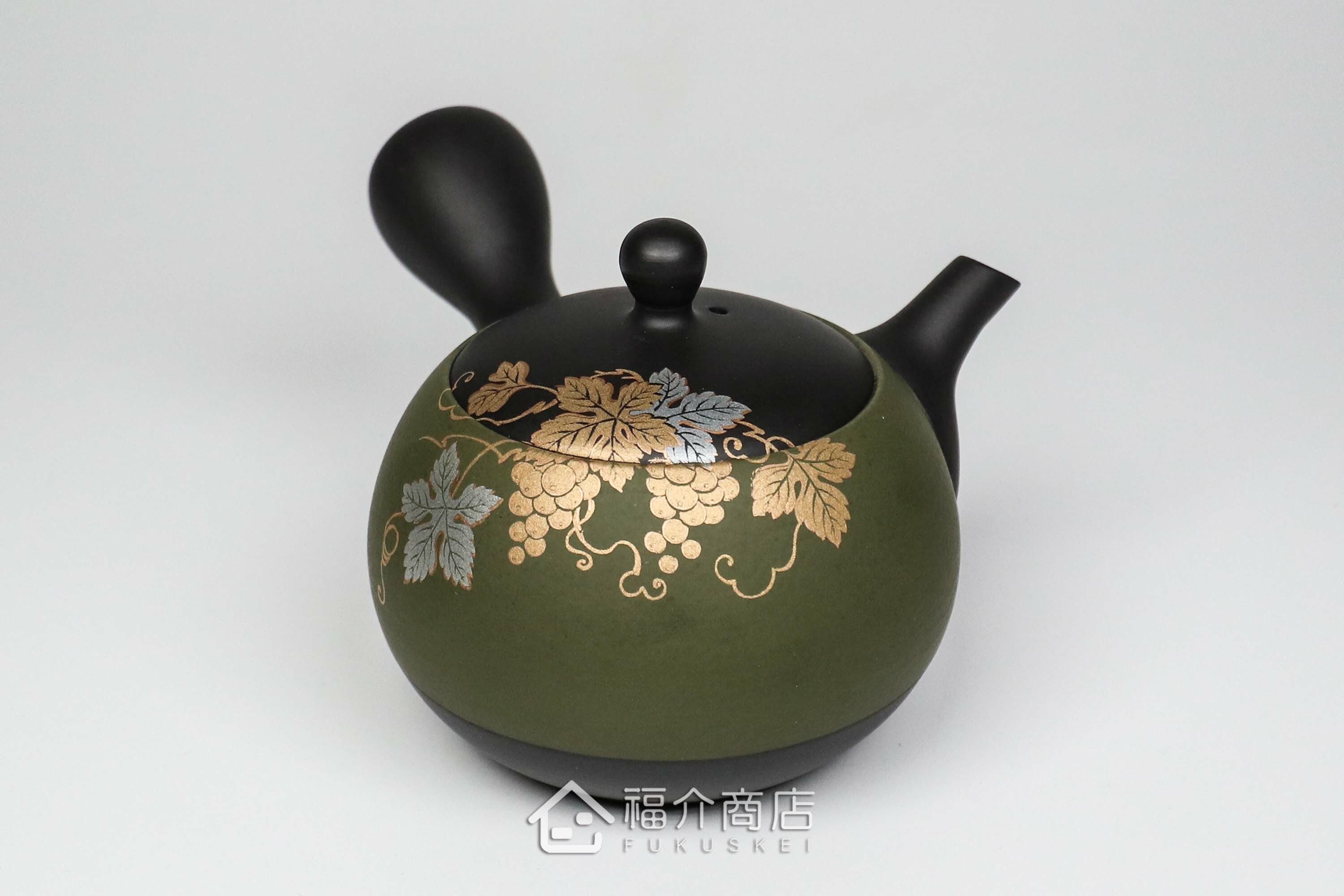 泡茶用的日本陶瓷茶壺