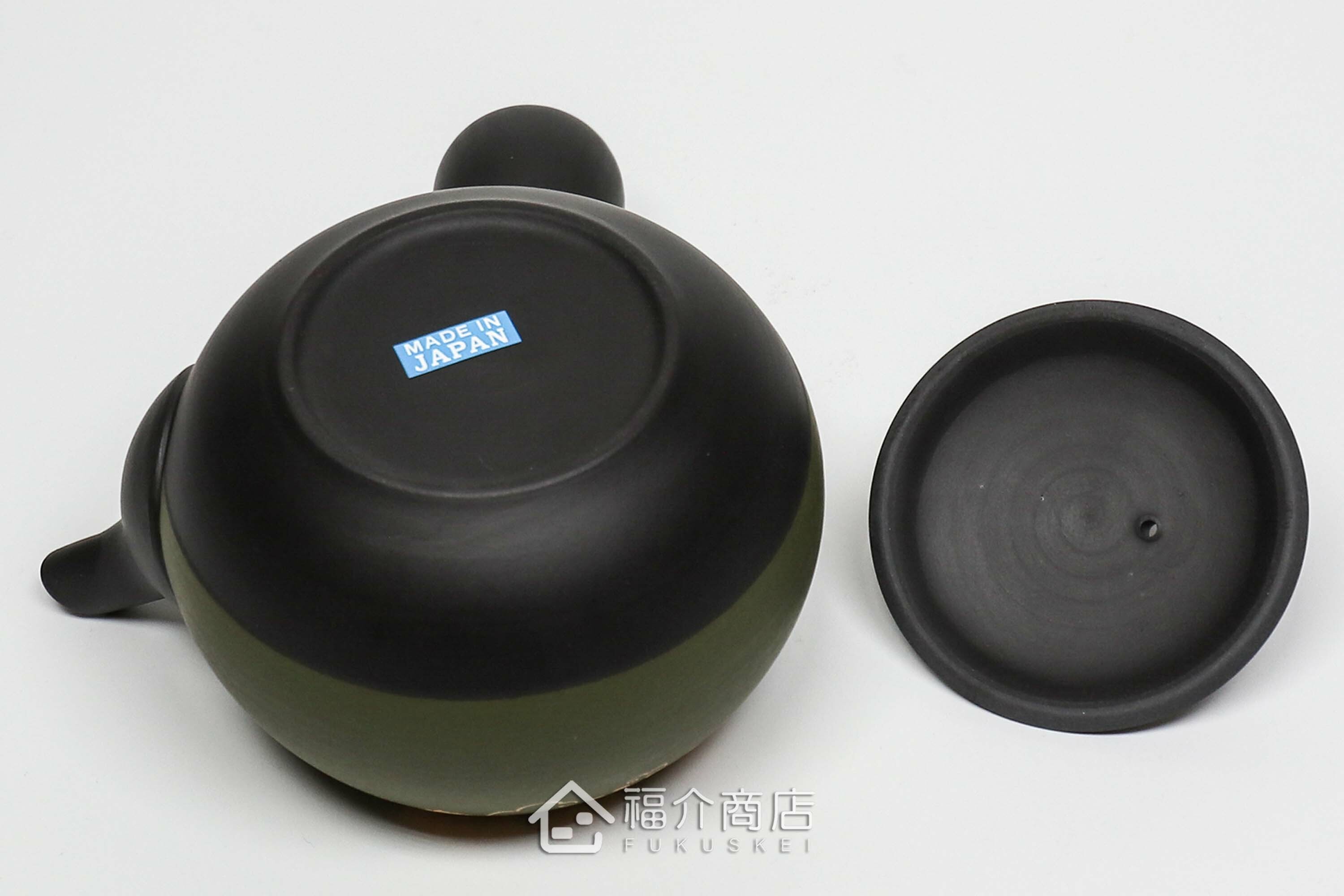 泡茶用的日本陶瓷茶壺