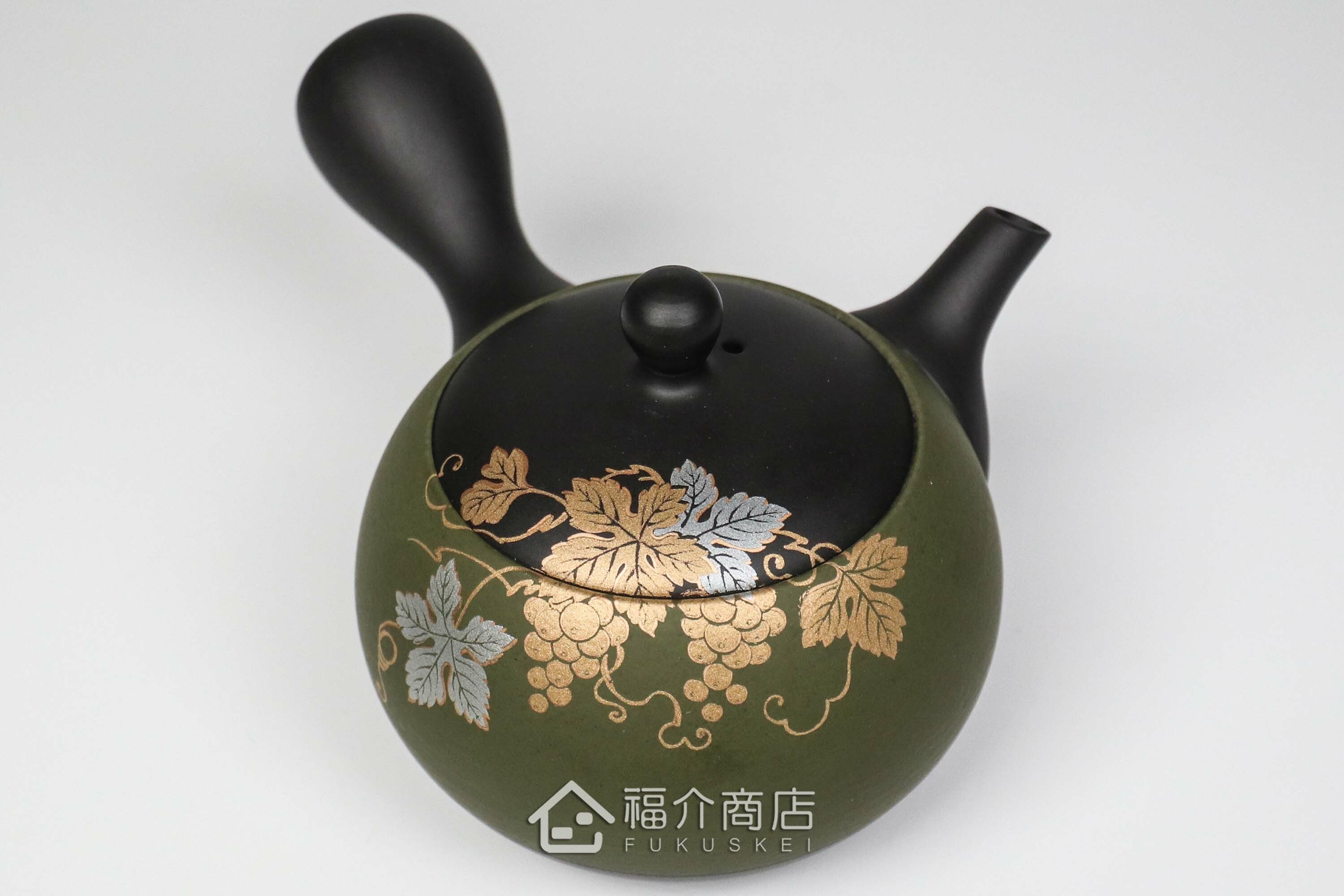 泡茶用的日本陶瓷茶壺