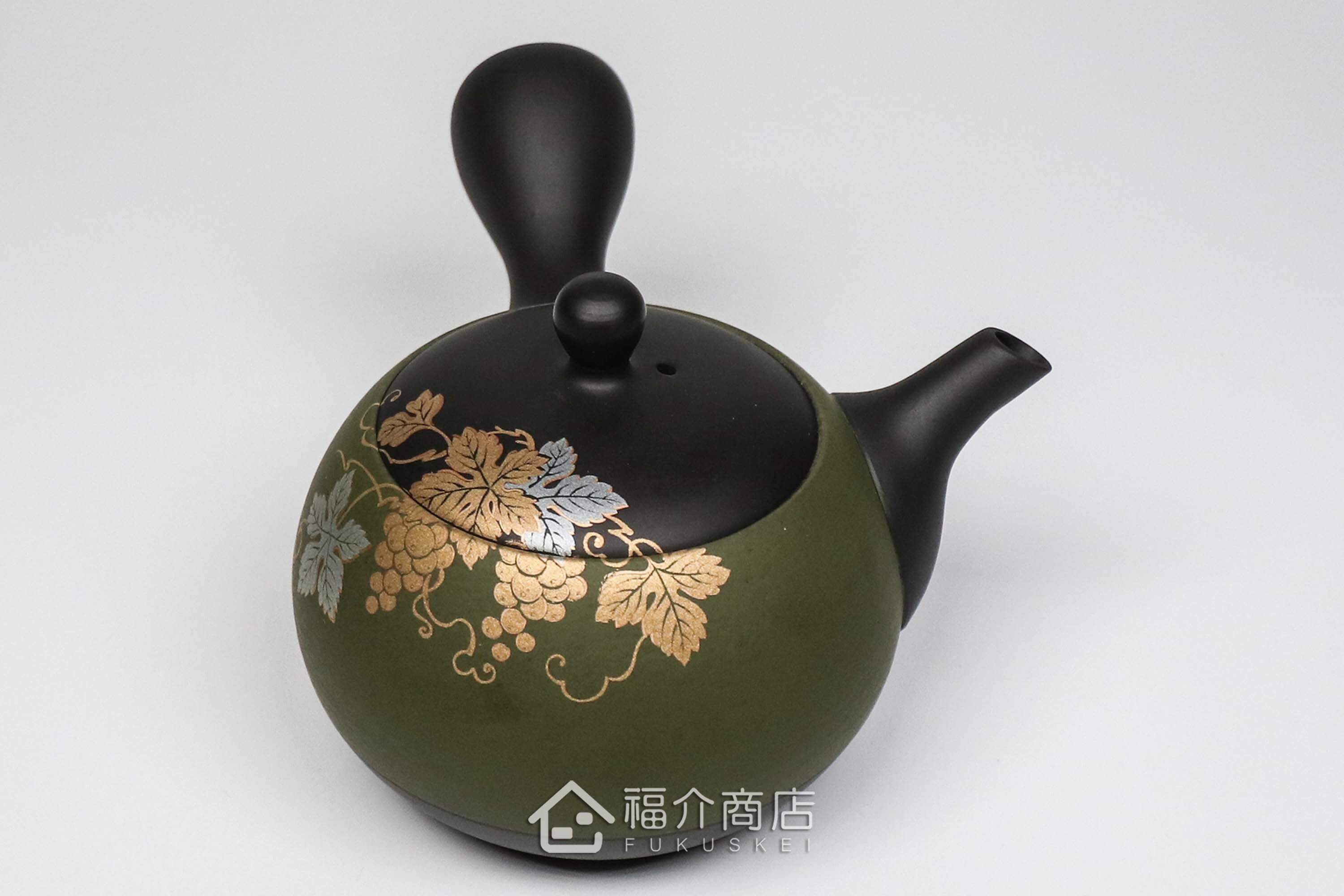 泡茶用的日本陶瓷茶壺