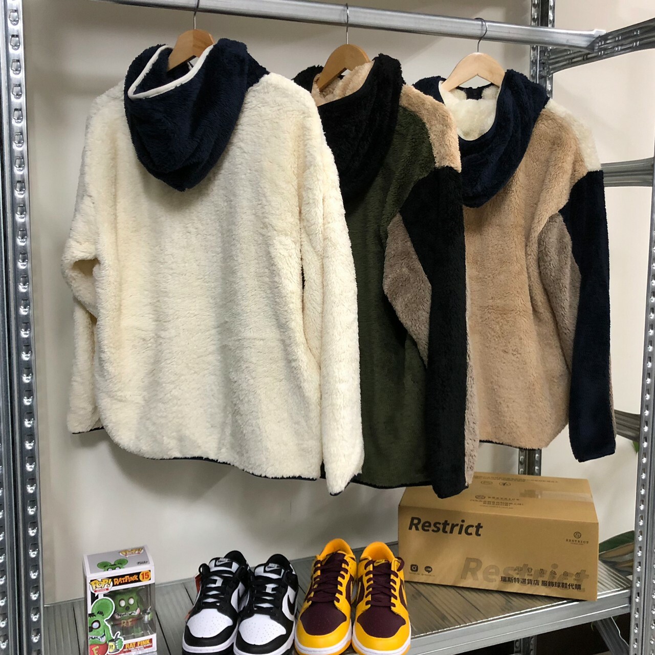 GERRY 連帽冬季蟒蛇蓬鬆拉鍊派克大衣 GE23AWP04