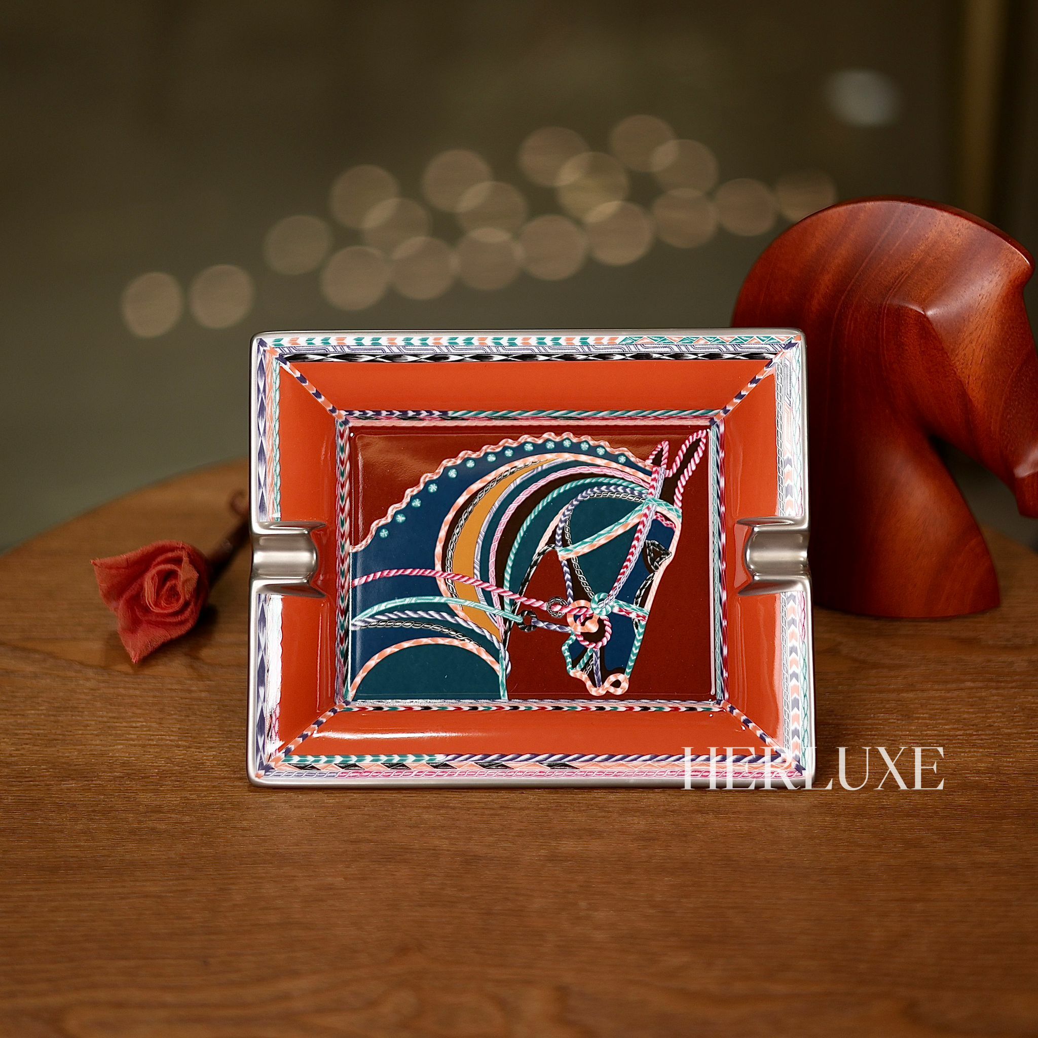 Cendrier Robe du Soir en platine Terracotta 20x16cm