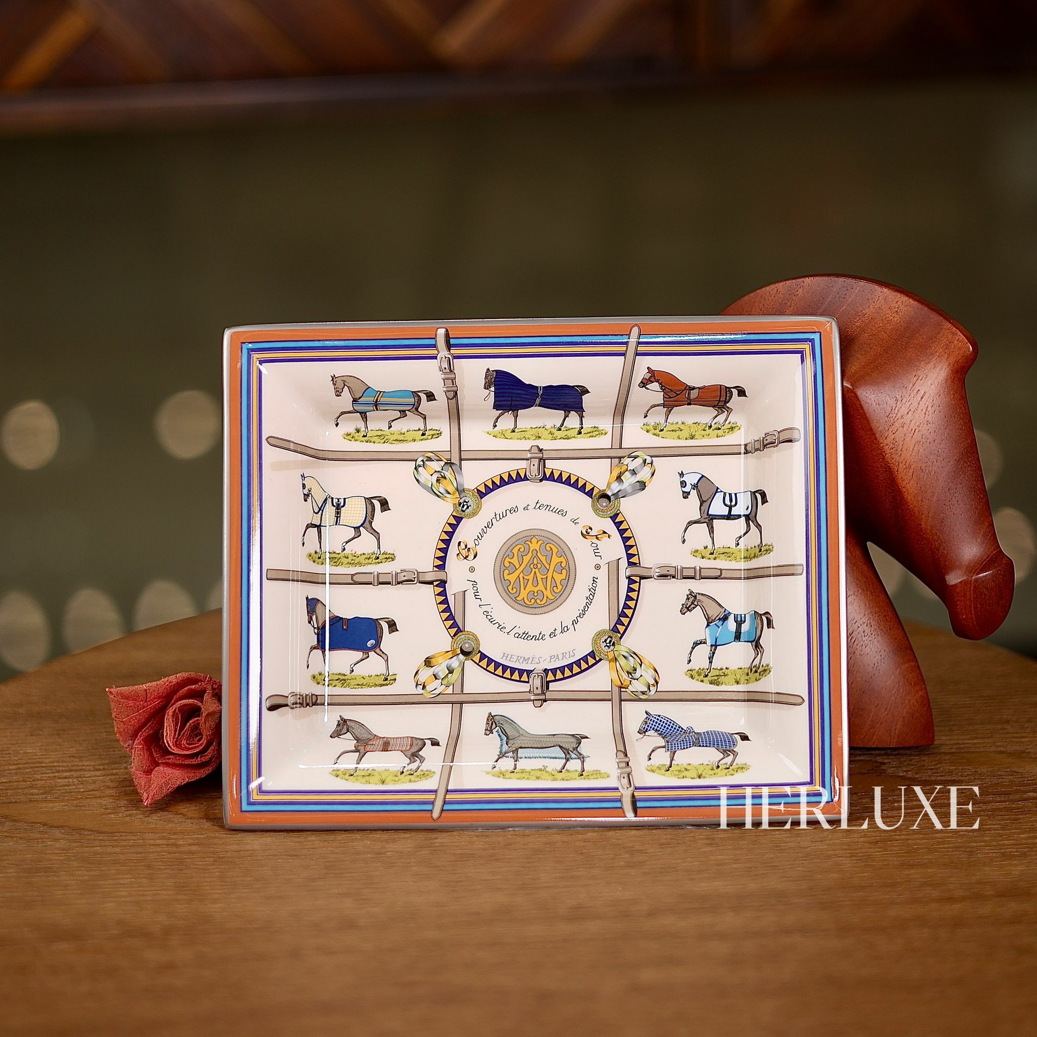 Vide-poche Couvertures et Tenues de Jour Beige / Terracotta 21x17cm