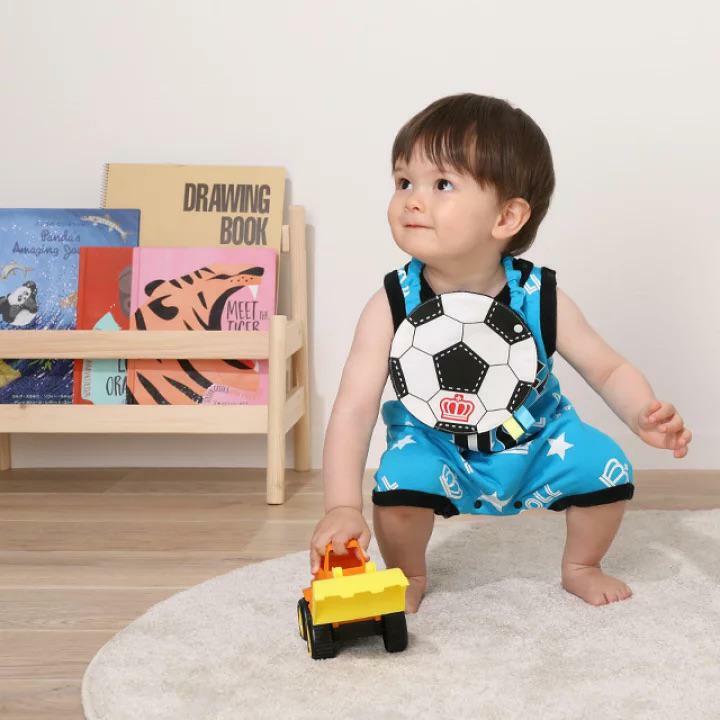 (現貨)🇯🇵日本直送 足球連身褲+口水肩set)