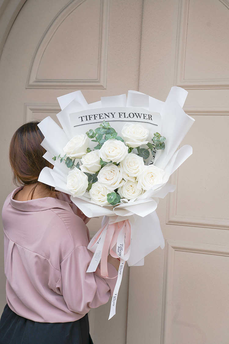 第一個清晨・晨曦白玫瑰花束