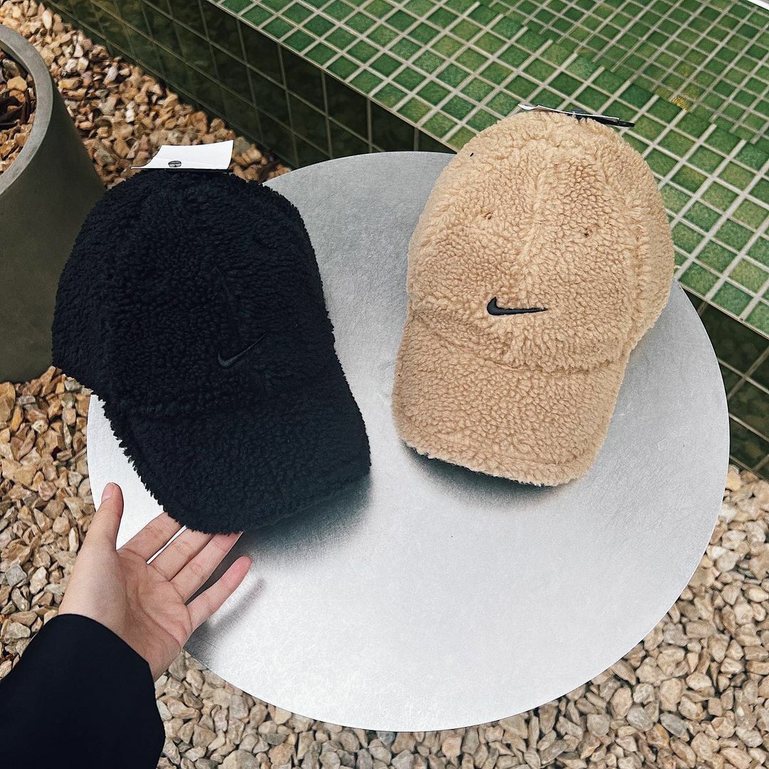 Nike Cap 卡其 奶茶 黑色 羊羔毛 毛茸茸 棒球帽 帽子 老帽 帽子 DV5434-010