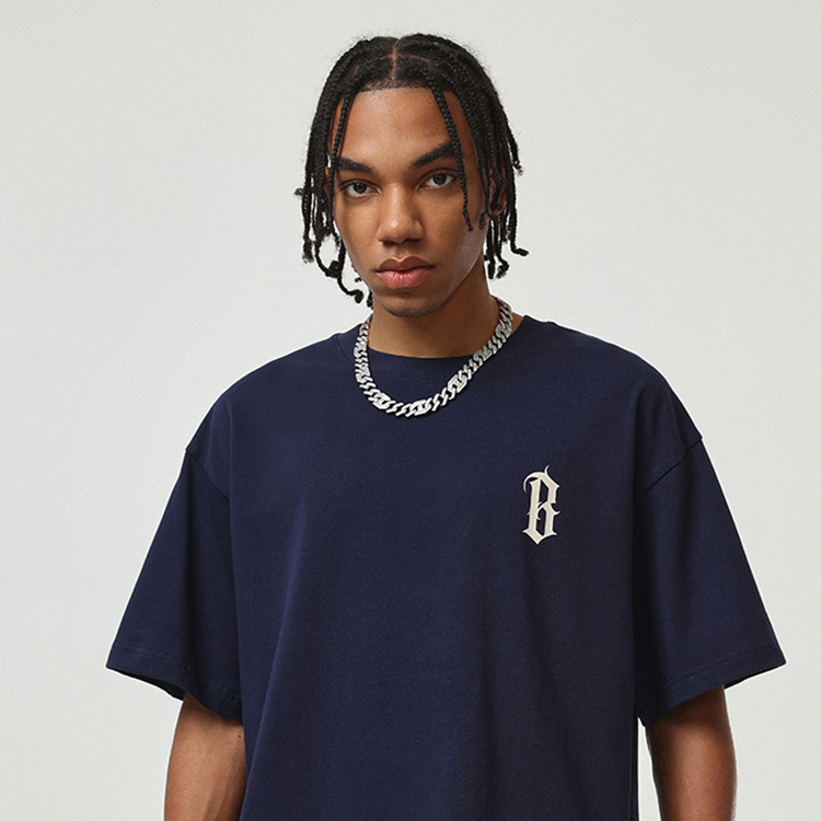 Boneless 歌德字Logo短Tee