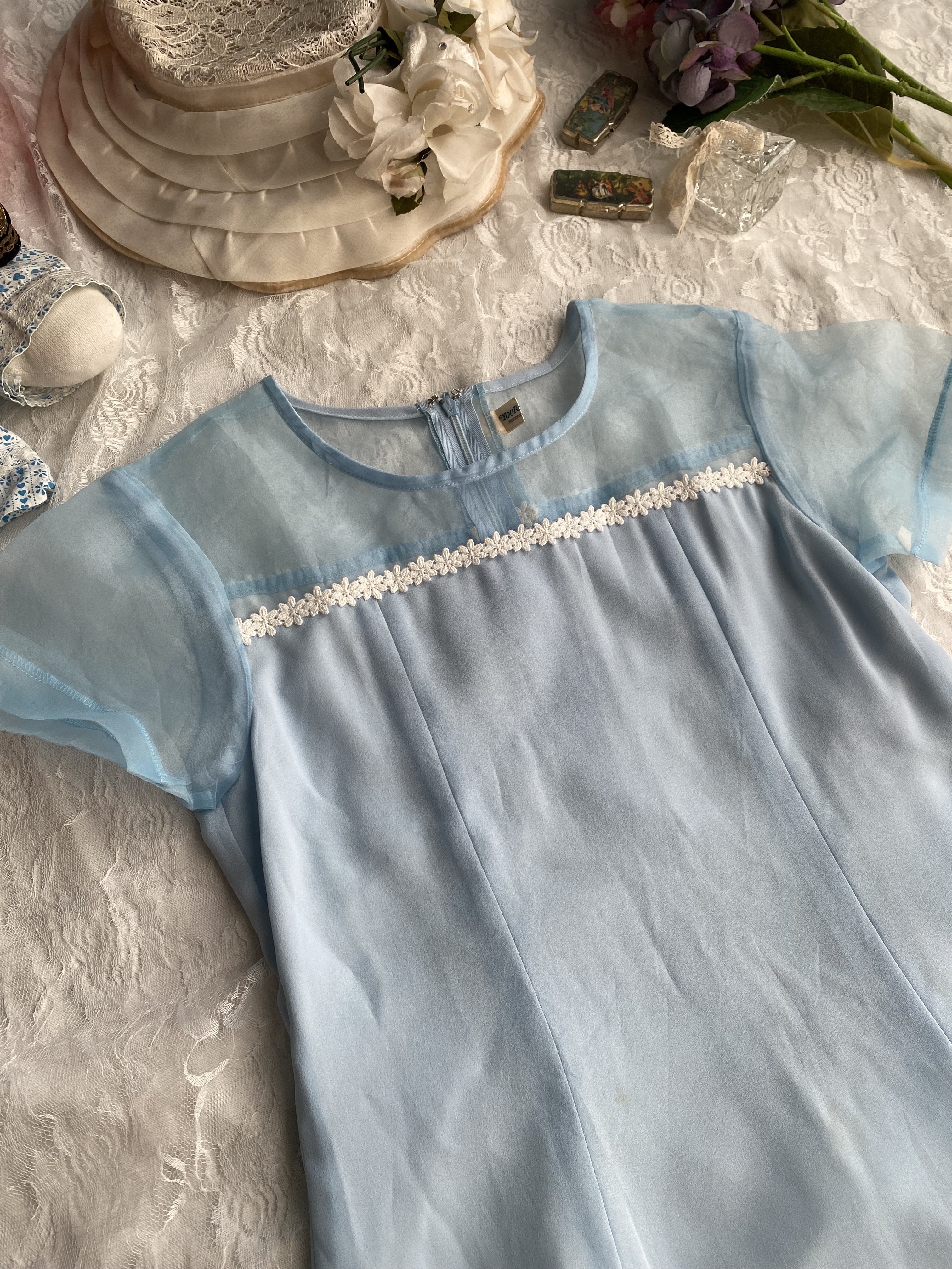 Vintage Dress / 古著小花點綴雪紡拼接紗淡藍色洋裝
