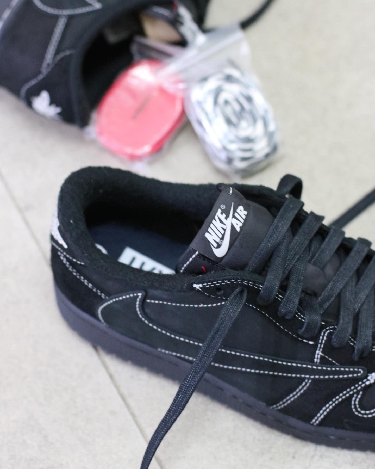 NIke Jordan 1 Retro Low OG SP Travis Scott Black Phantom  DM7866-001