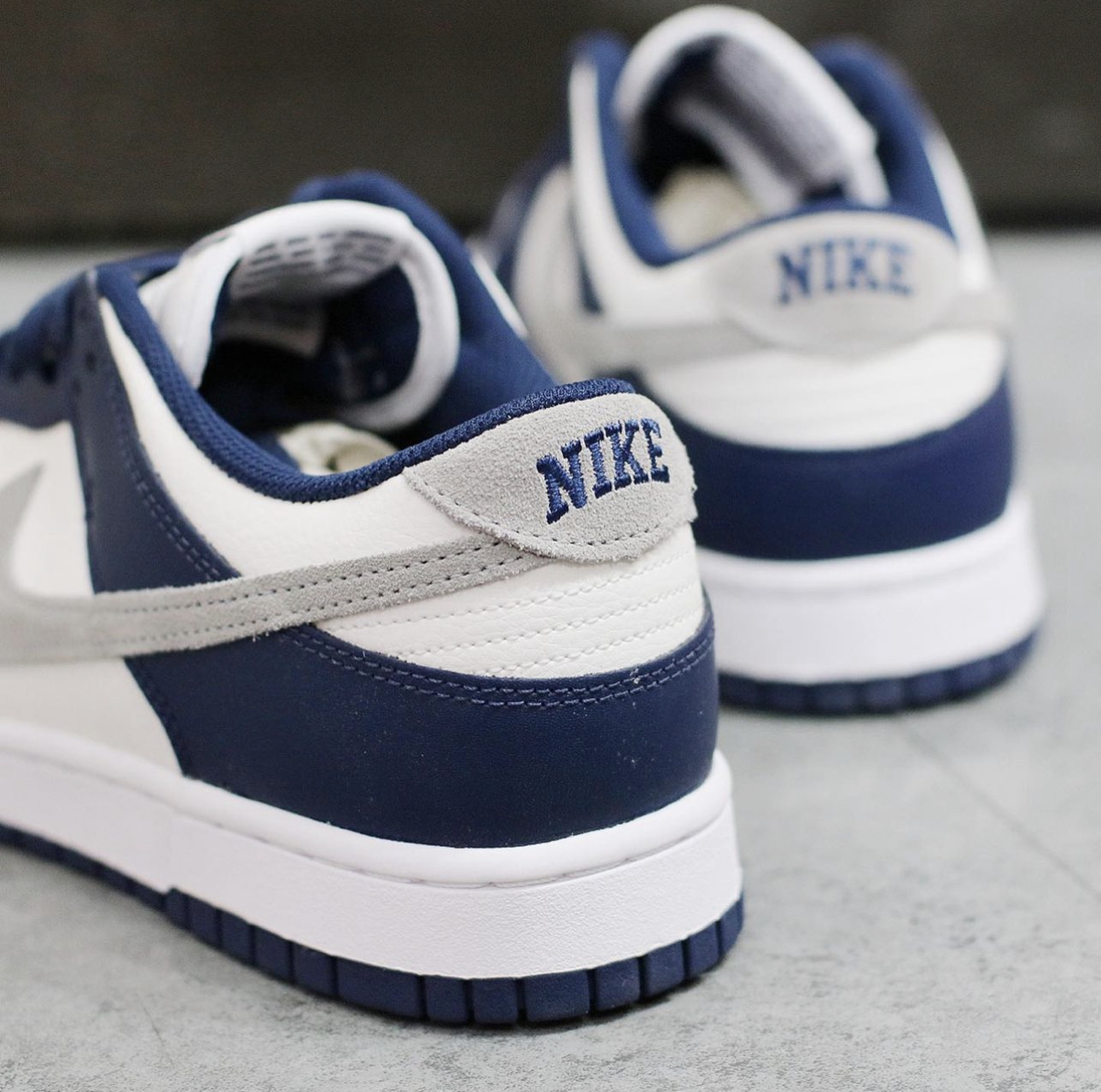 Nike Dunk Low Summit White Midnight Navy  FD9749-400
