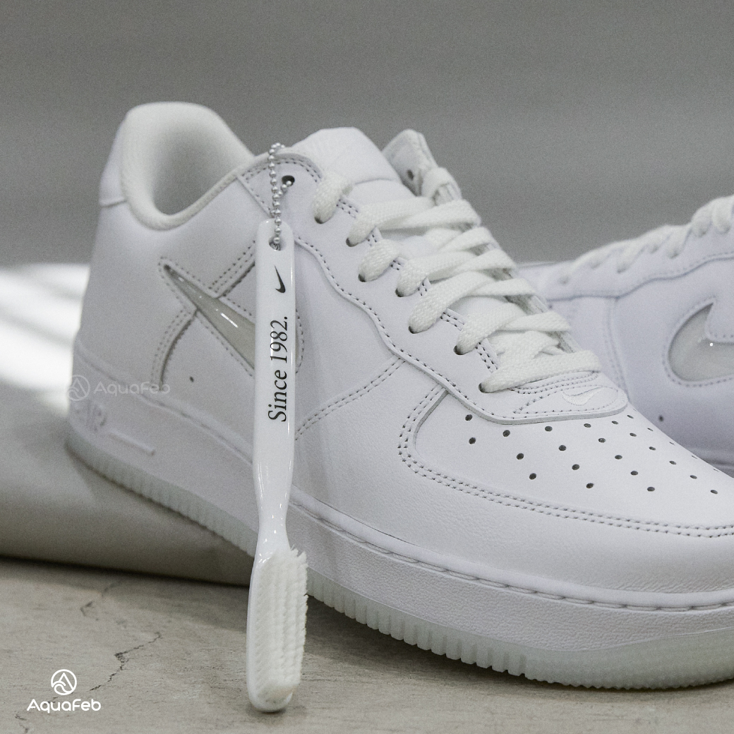 Nike Air Force 1 Low Retro 男白冰底穿搭經典運動休閒鞋FN592...