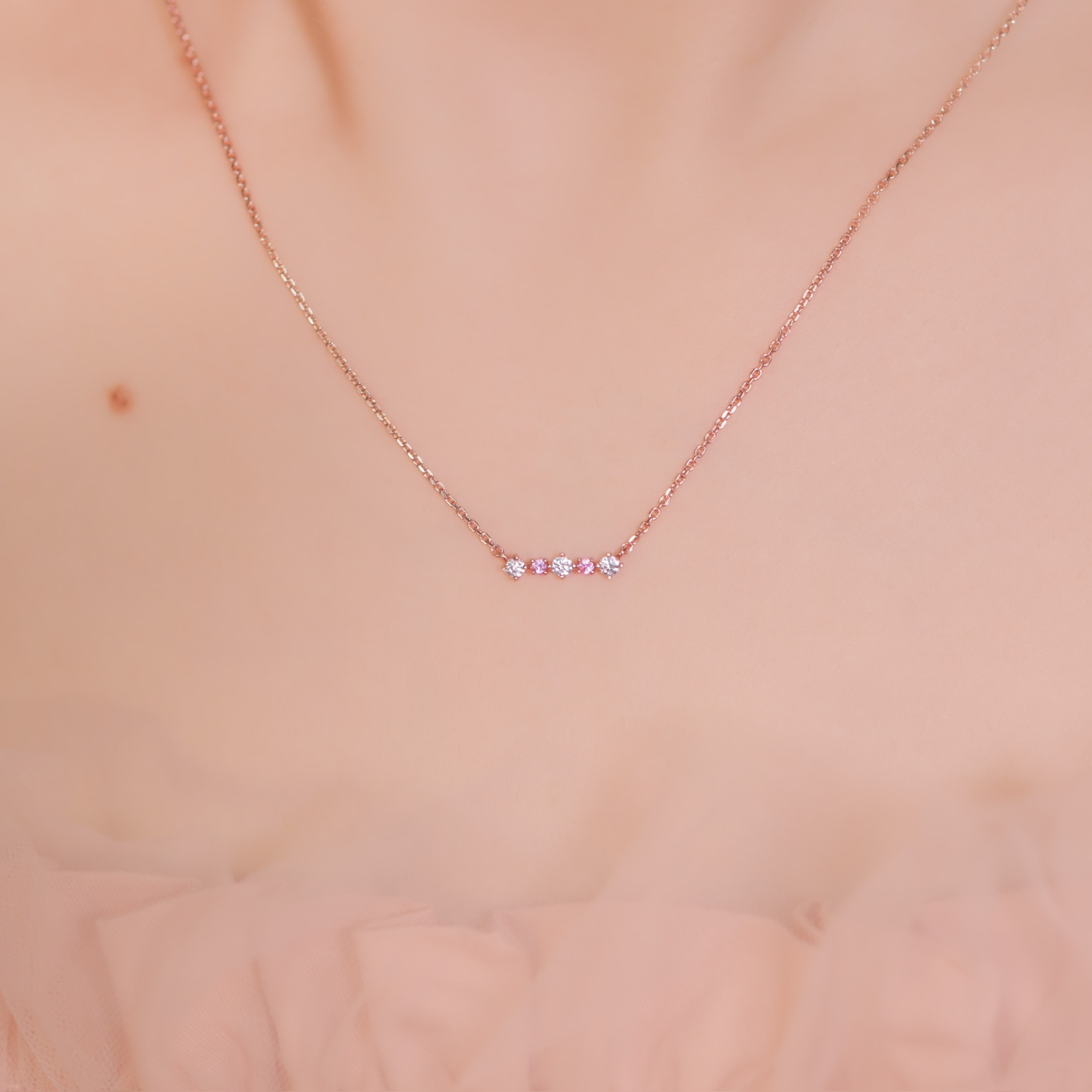 | 925純銀・厚鍍玫瑰金  | 下一站甜蜜項鍊（粉色/藍色） | NE0845 |