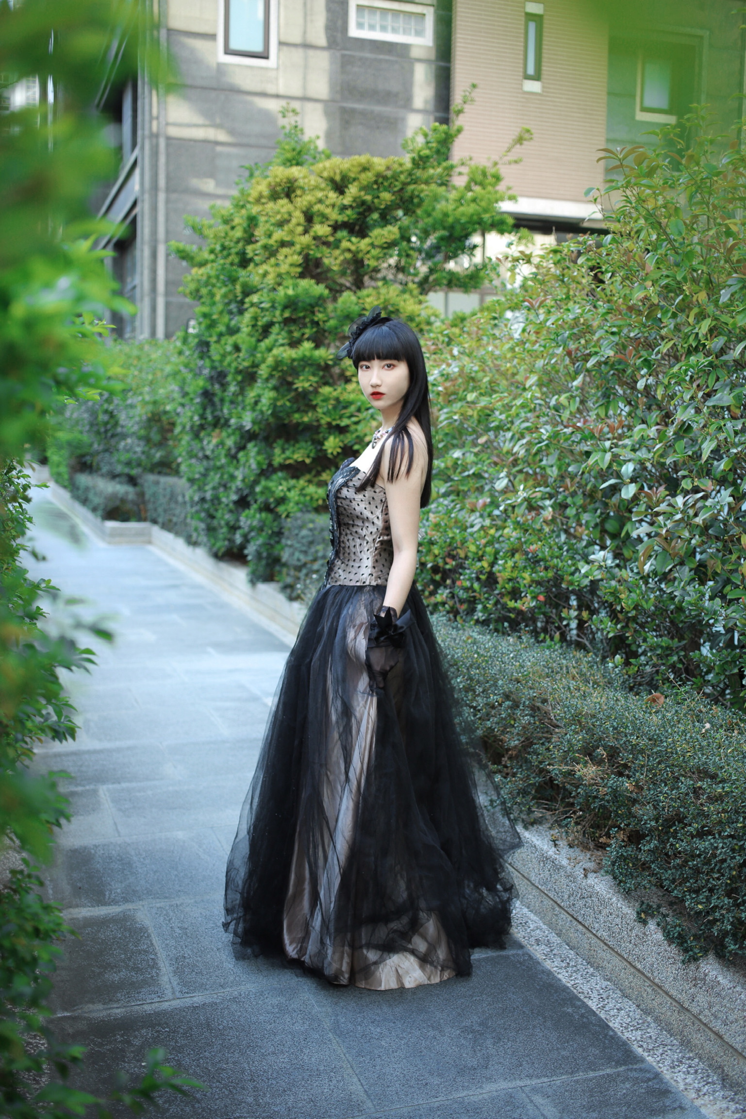 Vintage Dresses from Jessica McClintock II / 古著亮片黑色紗裙平口禮服