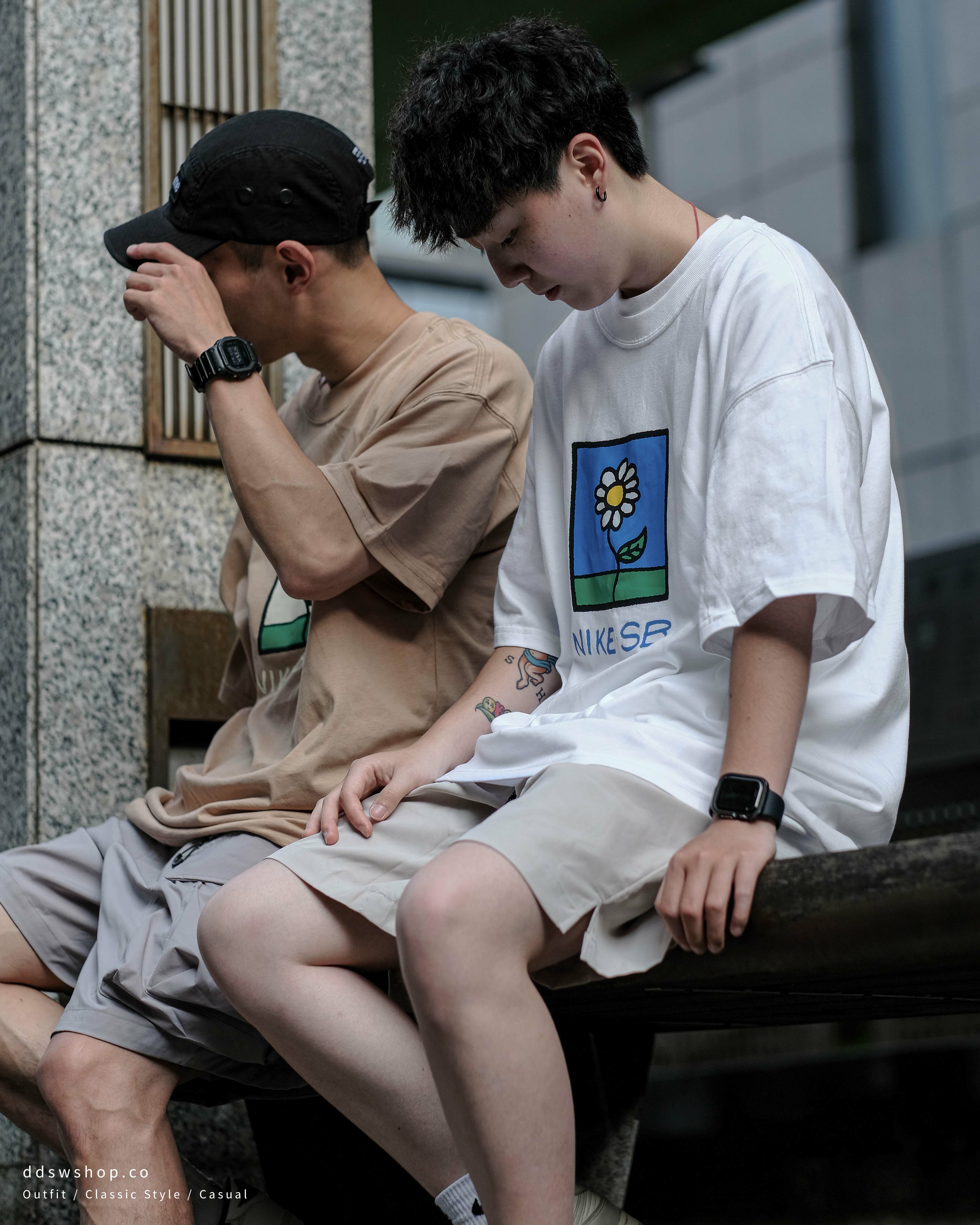 Nike SB Floral Tee 短袖 插畫小花塗鴉 白色 FB8139-100 奶茶色 FB8139-200