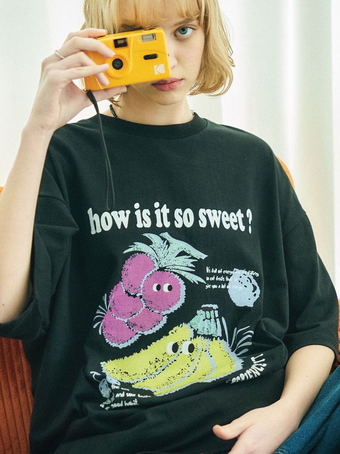 CPGN STUDIO HOW SWEET T-SHIRT