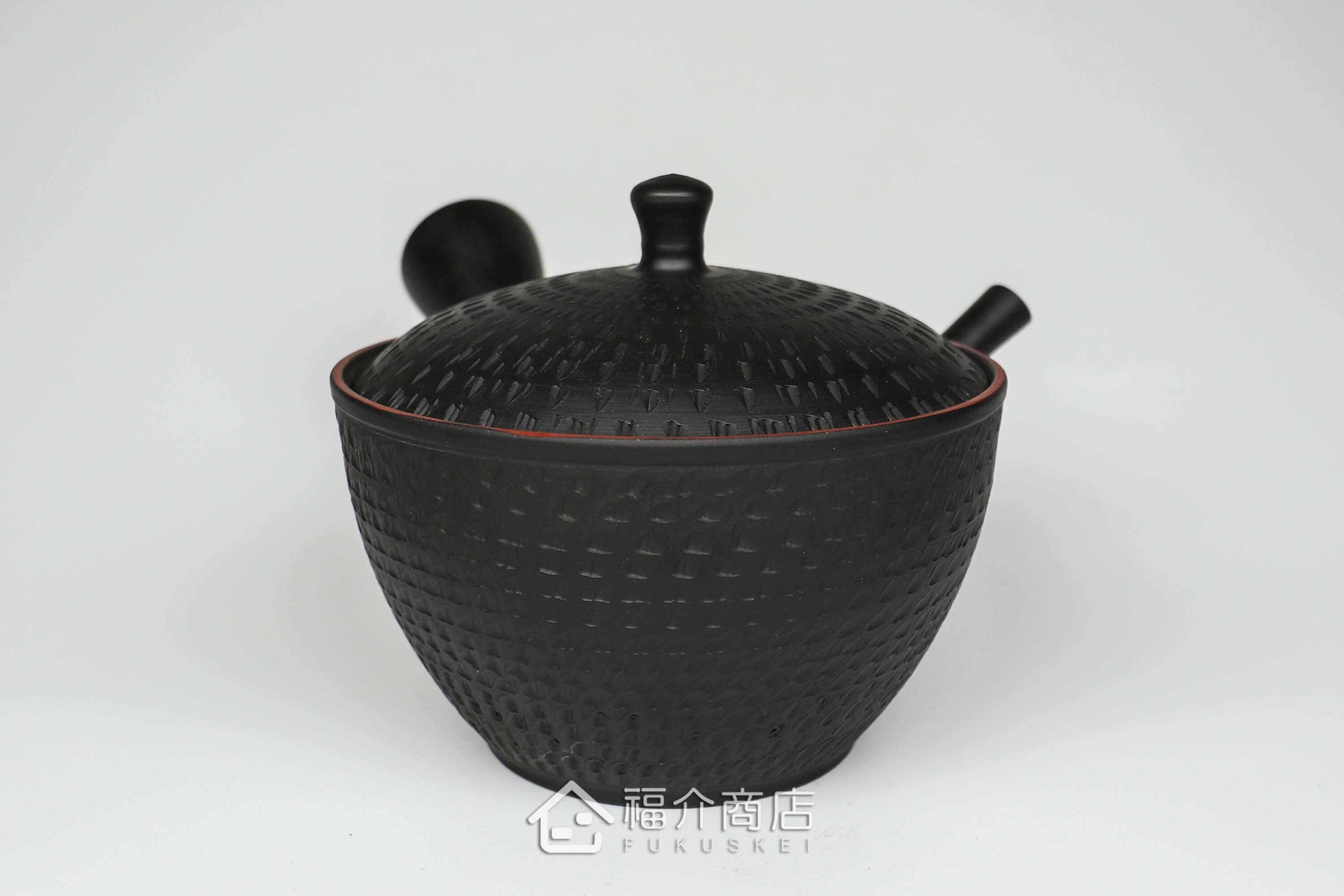 泡茶用的黑色泡茶壺