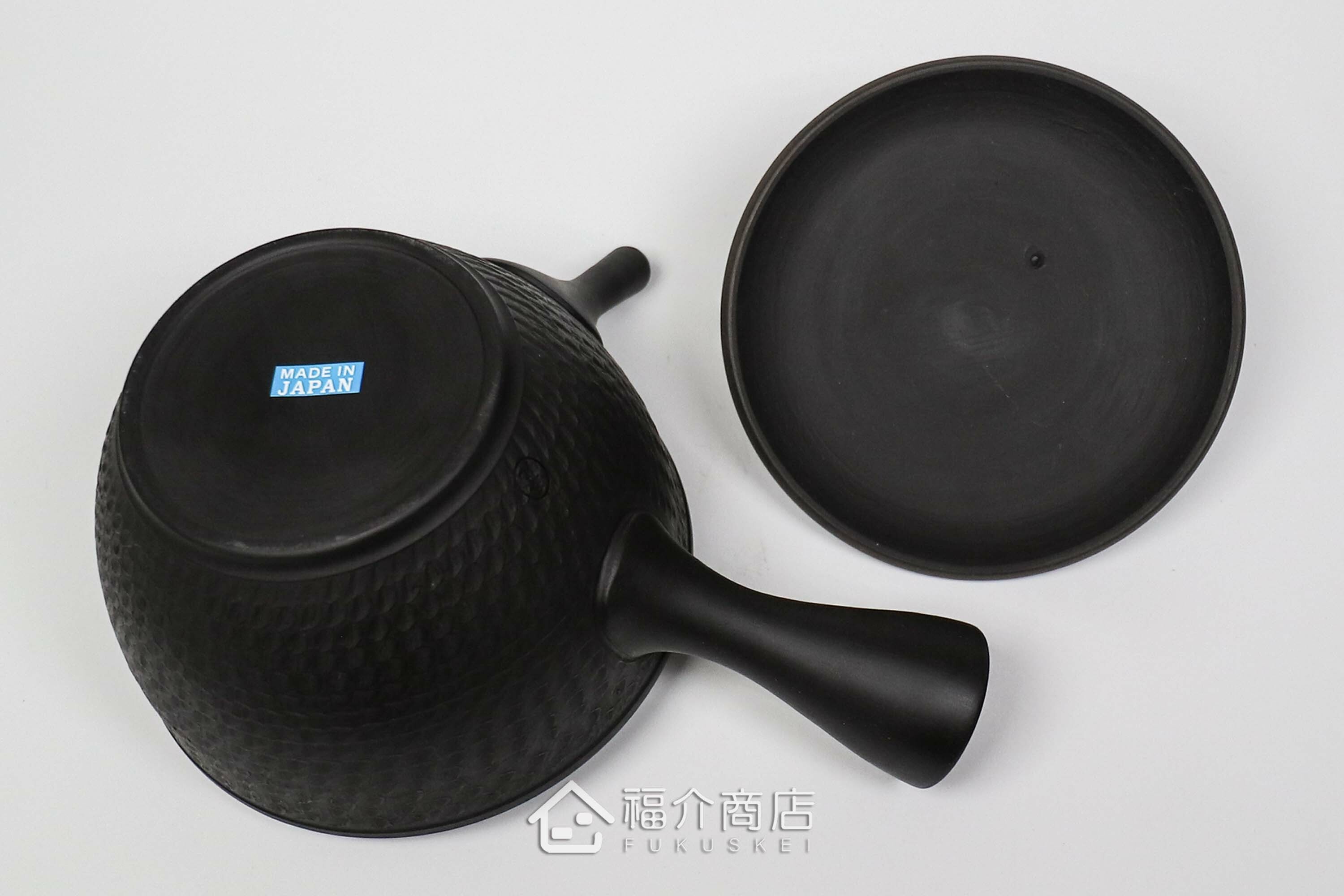 泡茶用的黑色泡茶壺