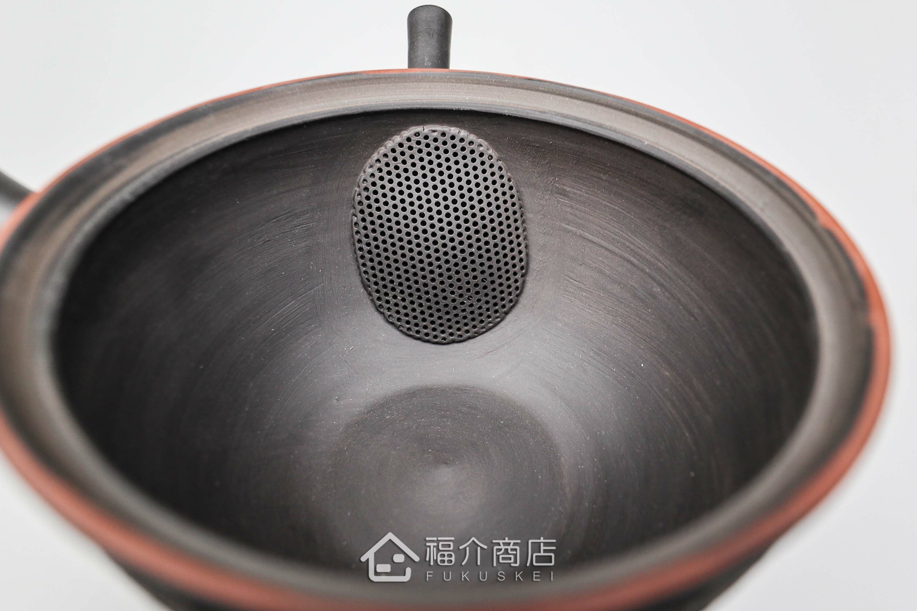 泡茶用的黑色泡茶壺