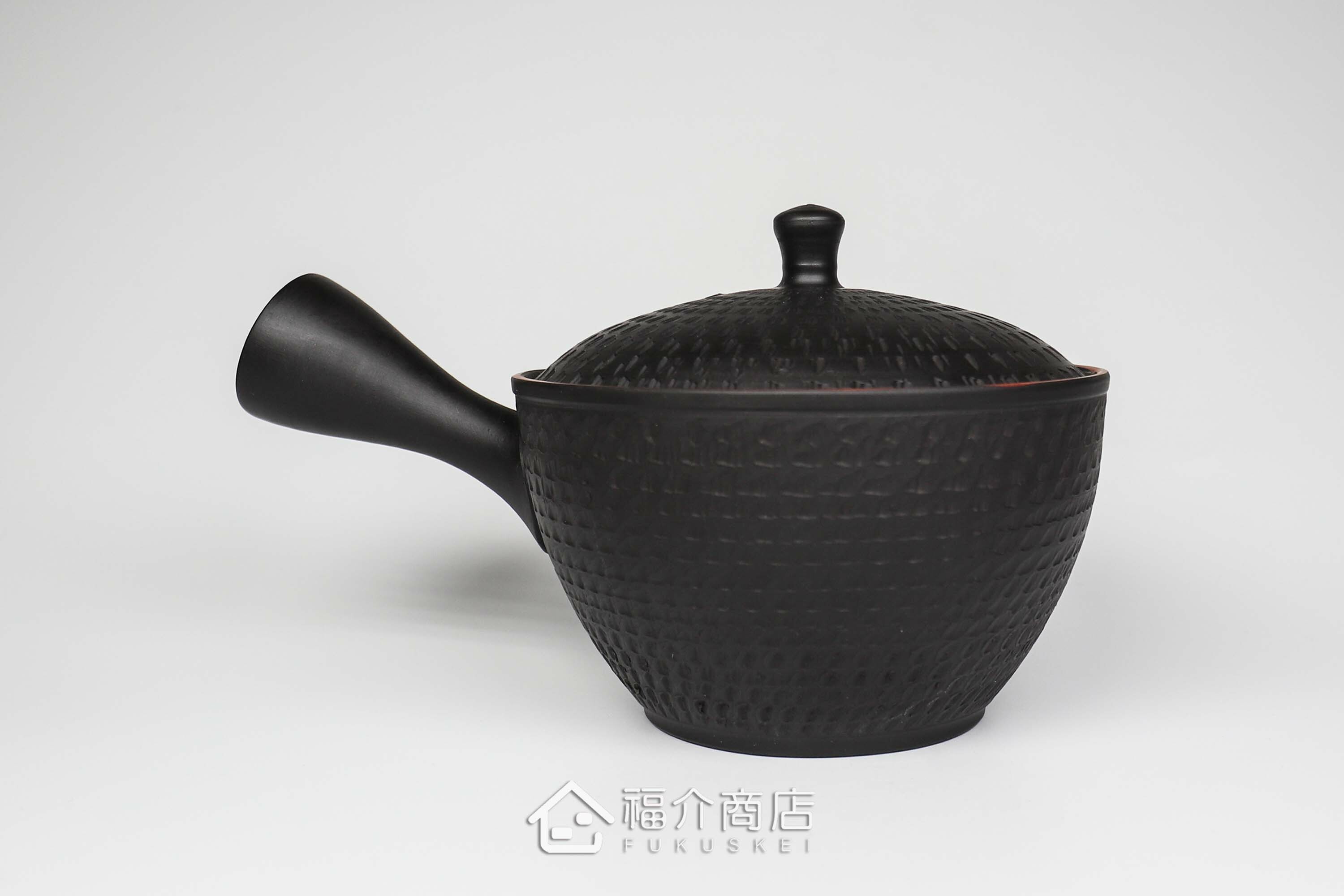 泡茶用的黑色泡茶壺