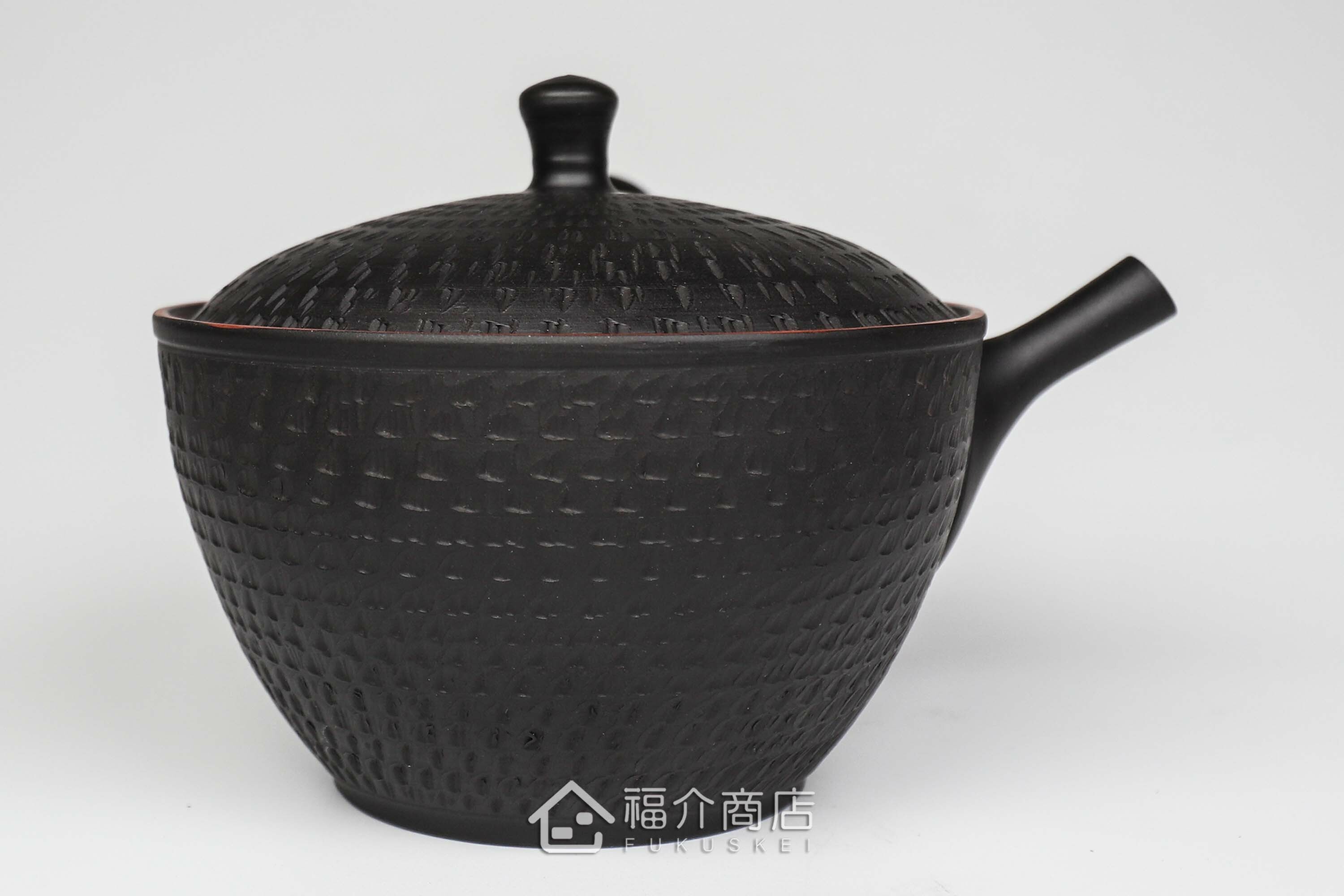 泡茶用的黑色泡茶壺