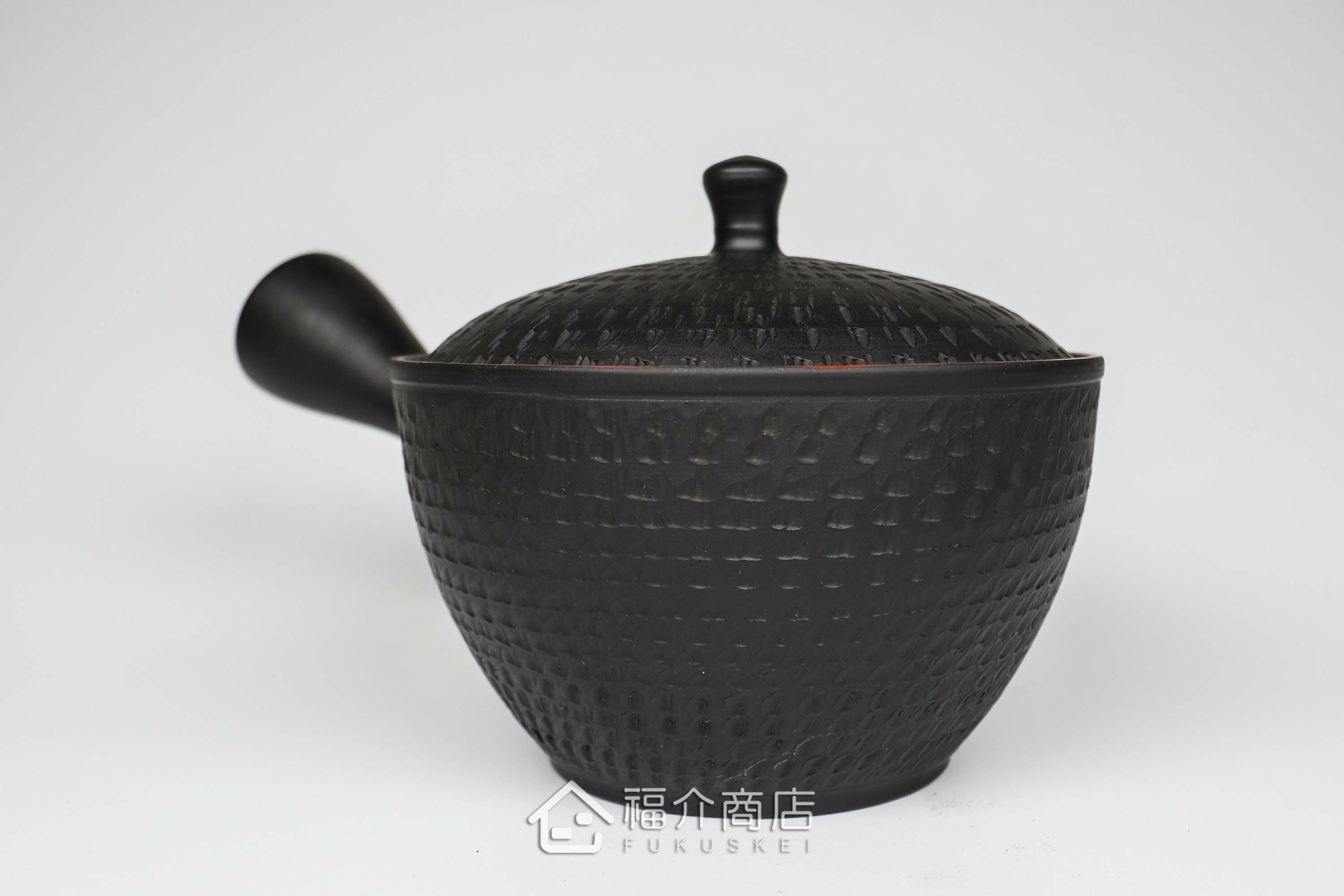 泡茶用的黑色泡茶壺