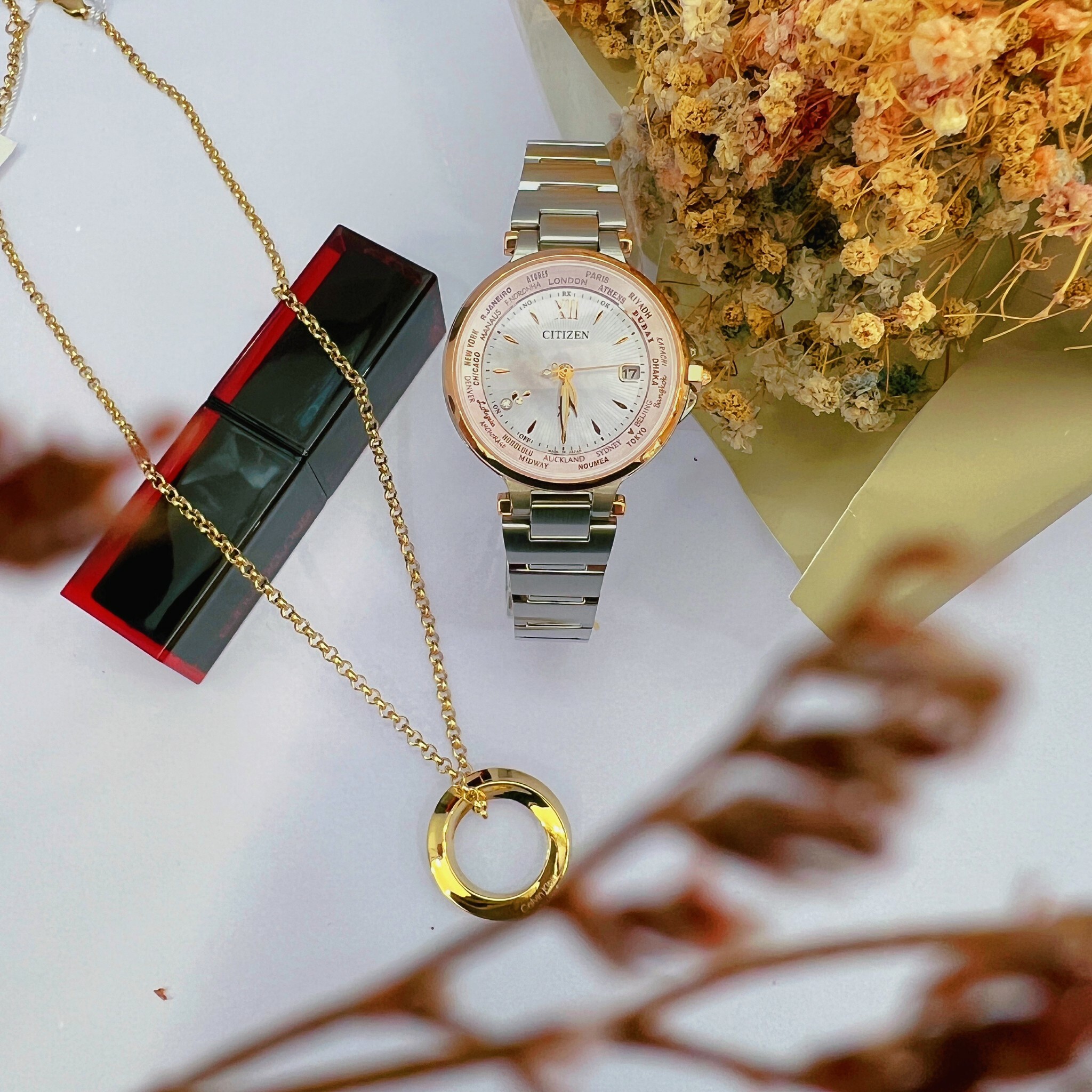 【CITIZEN 星辰】XC時尚都會光動能女錶EC1011-62W 29mm現代鐘錶