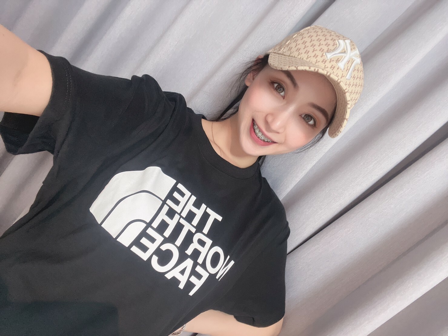 現貨 THE NORTH FACE 北臉 大LOGO 棉短T 短袖 上衣 黑 MAY-