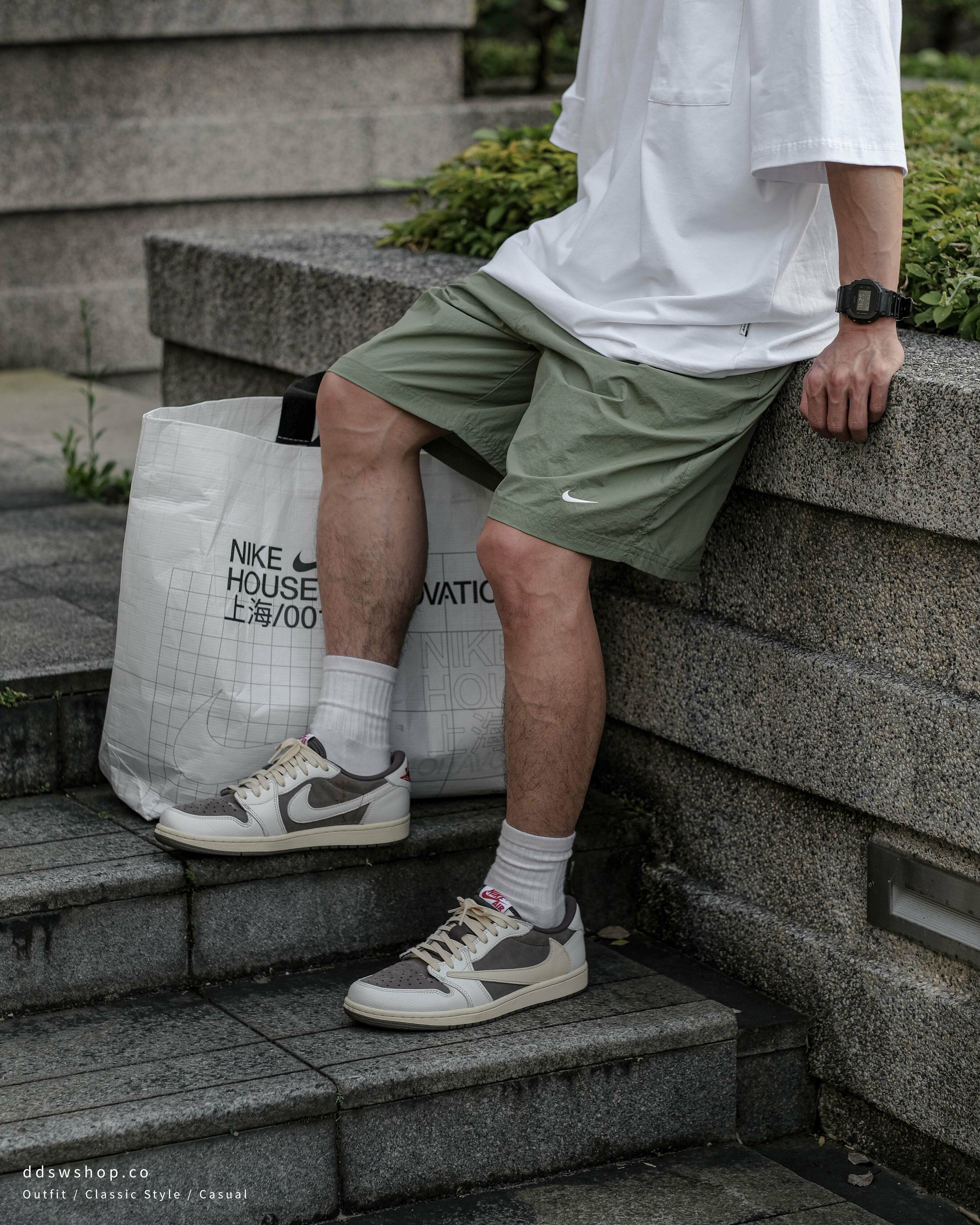 Nike LAB Solo Swoosh 短褲 寬鬆梭織五分海灘褲 刺繡小Logo 黑色 DX0750-010 牛油果綠 DX0750-386