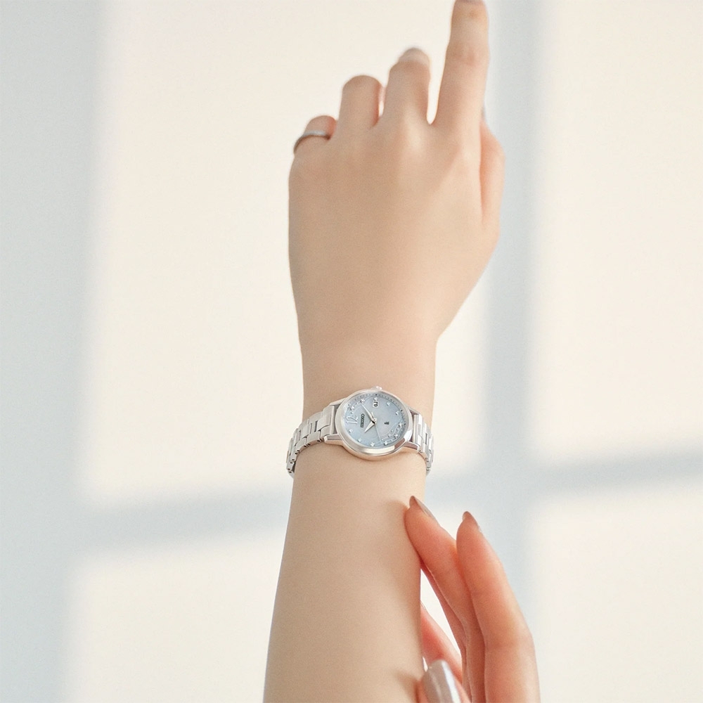 萬年鐘錶 - SEIKO  LUKIA 系列 限量套組太陽能電波女錶 贈皮革錶帶  SSVW217J / 1B32-0AZ0B  錶徑 27.5MM