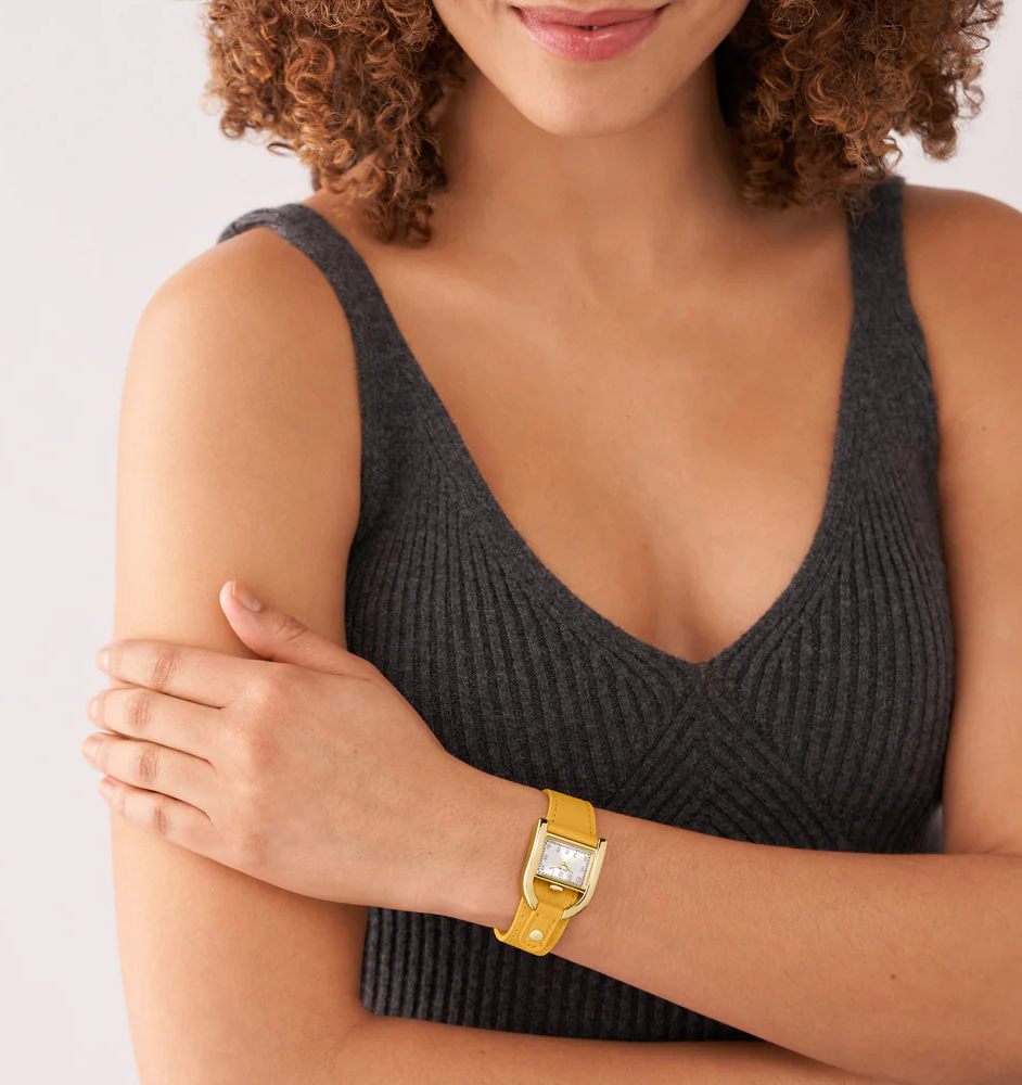 萬年鐘錶 - Fossil   輕奢馬鞍知性皮革女錶  ES5281  錶徑28MM