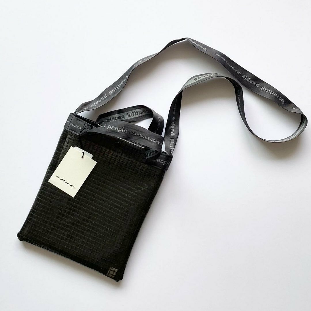 BEAUTIFUL PEOPLE / Vinyl Bag CLEAR BLACK