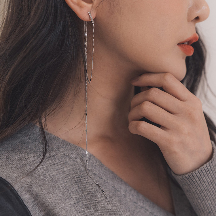 不對稱垂墜水鑽耳環