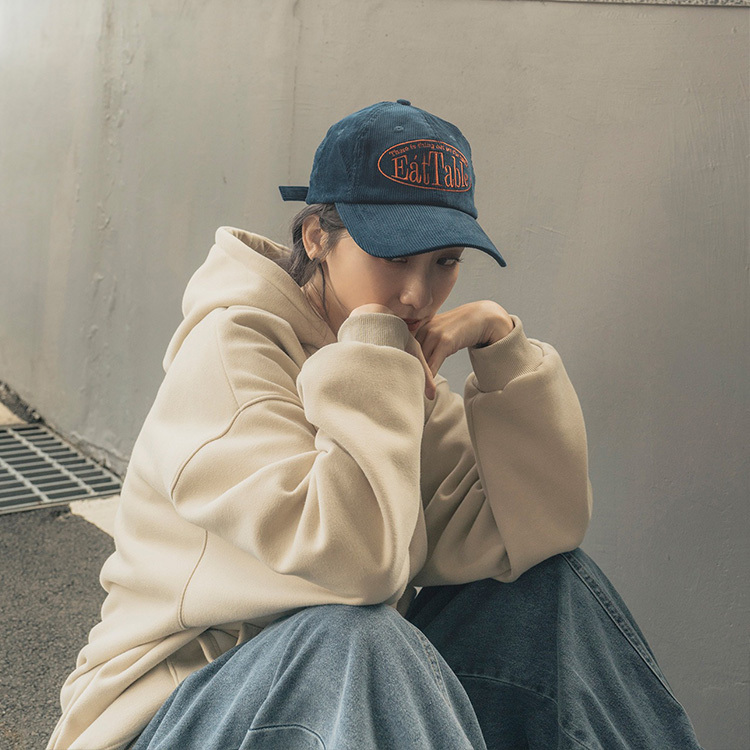 刺繡燈芯絨棒球帽