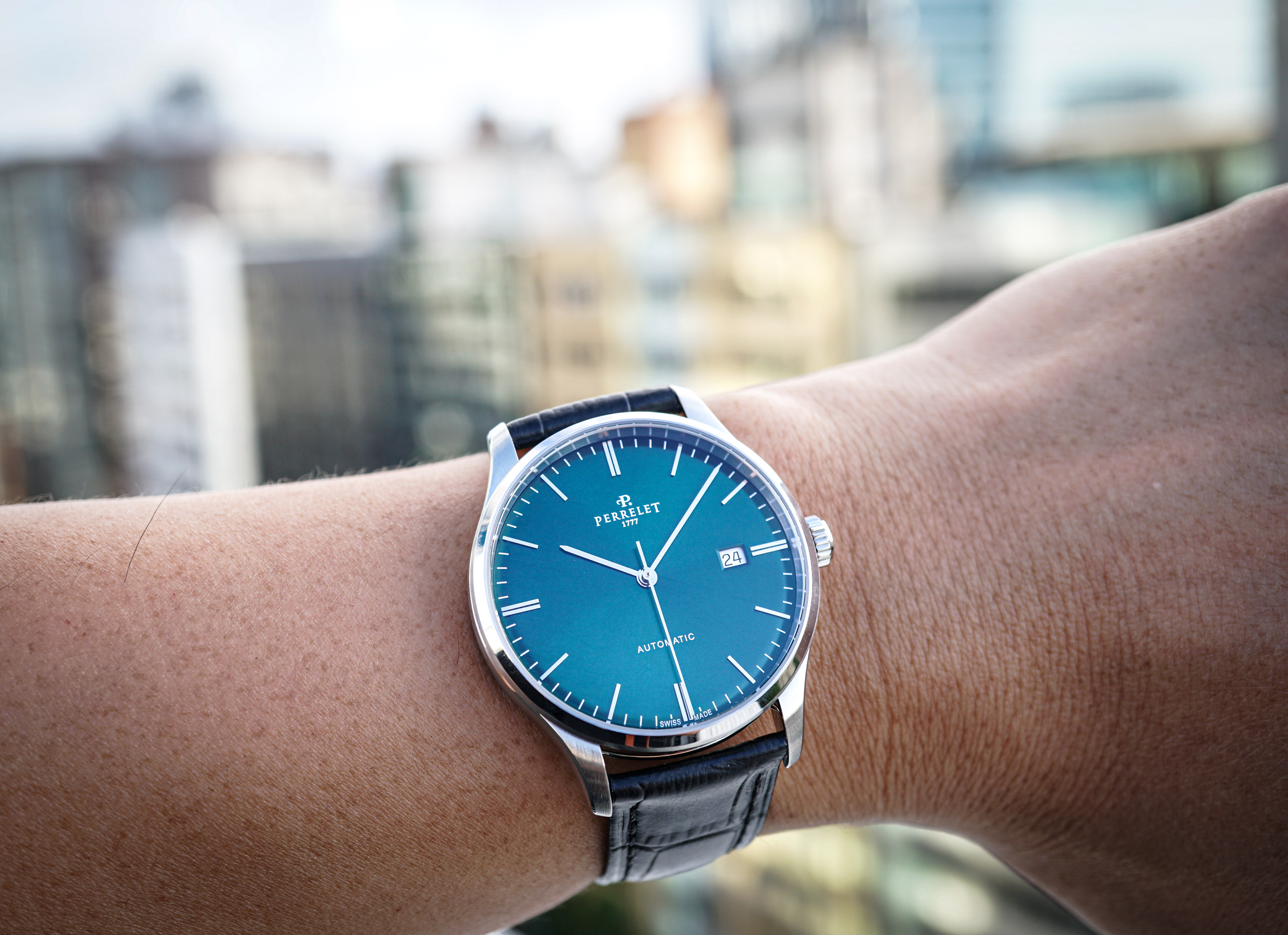 WEEKEND 3 hands｜Ａ1300/A