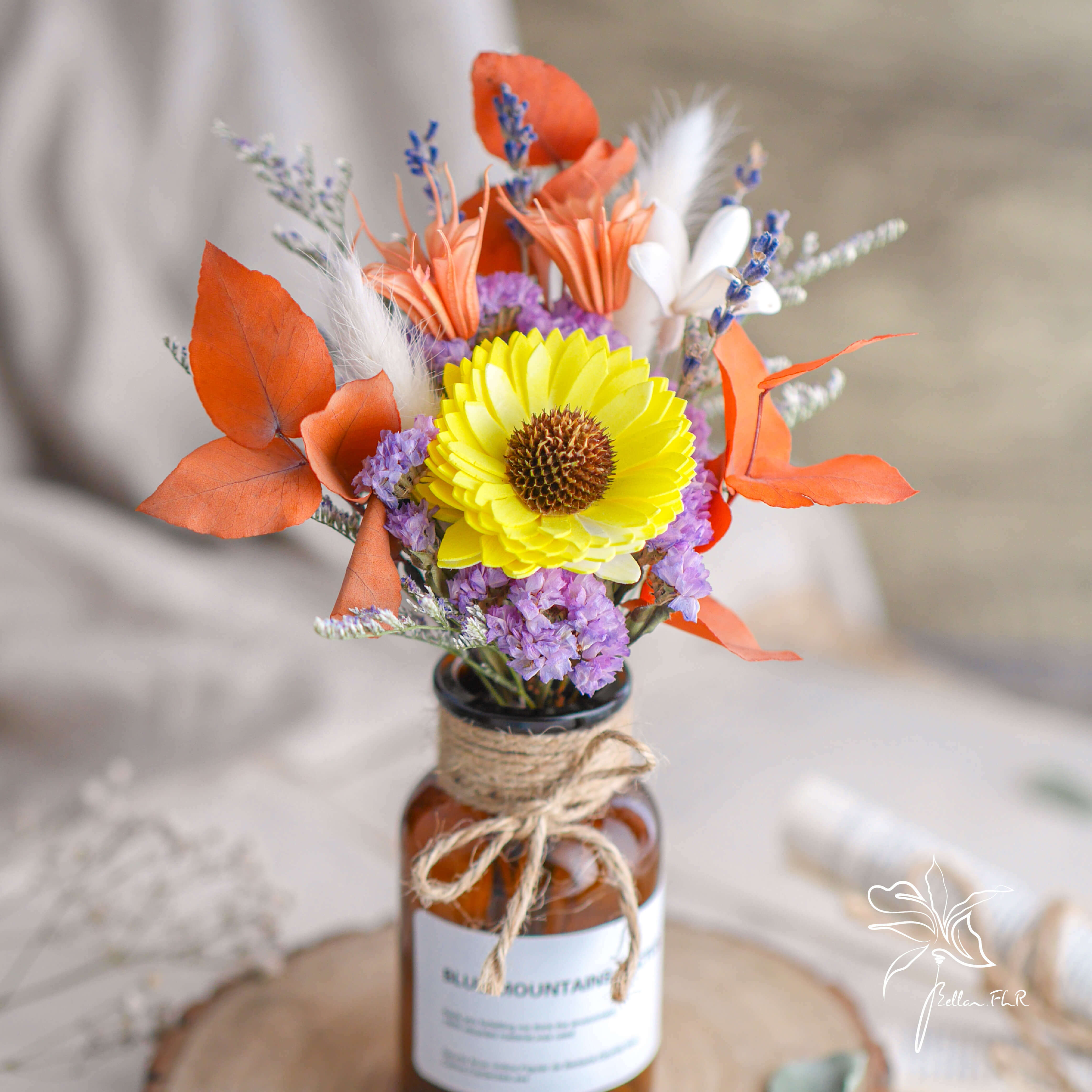 【手握束光】乾燥花束玻璃瓶提盒