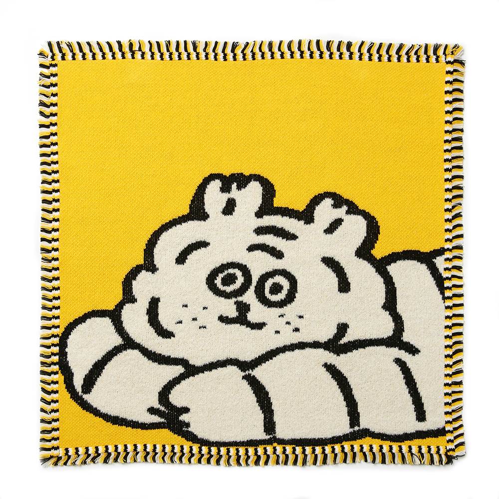 Fluffy Yellow Tiger Throw X ericoco