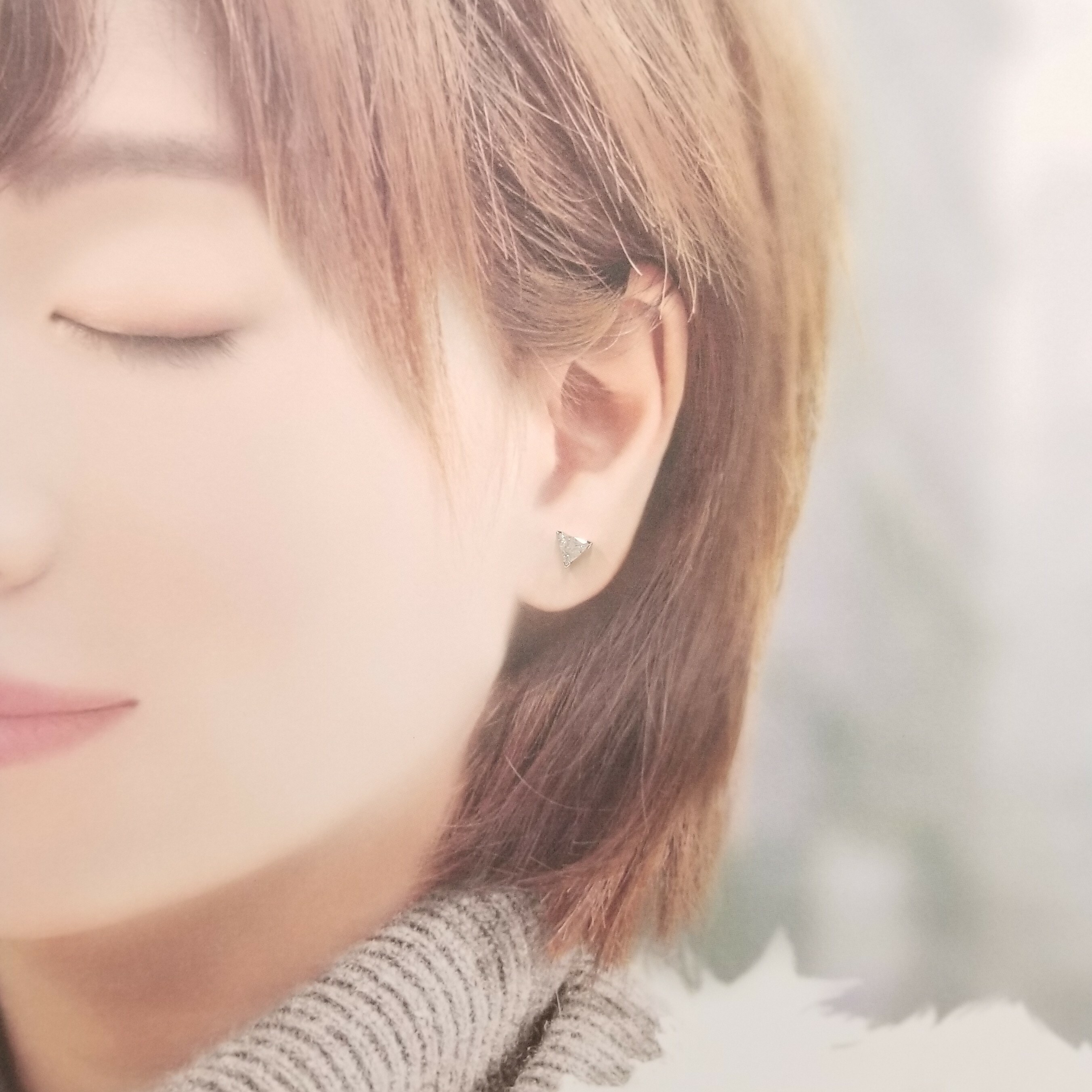 全新18K白金【主石95份三角形鑽石】耳環