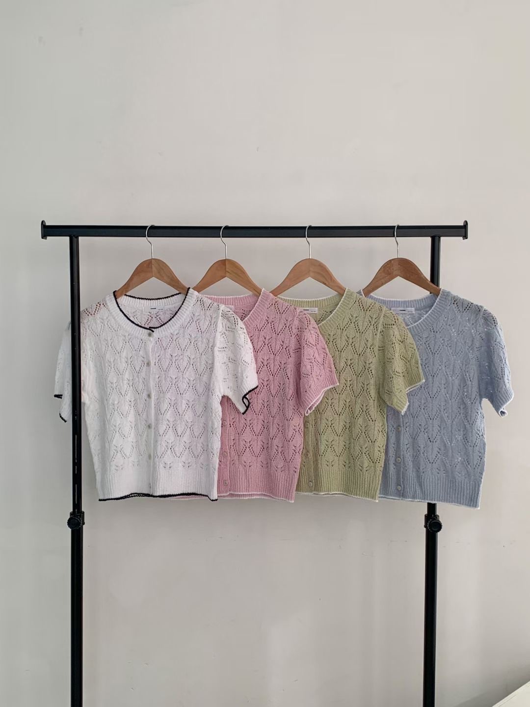 08《粉色現貨》氣質滿滿tee