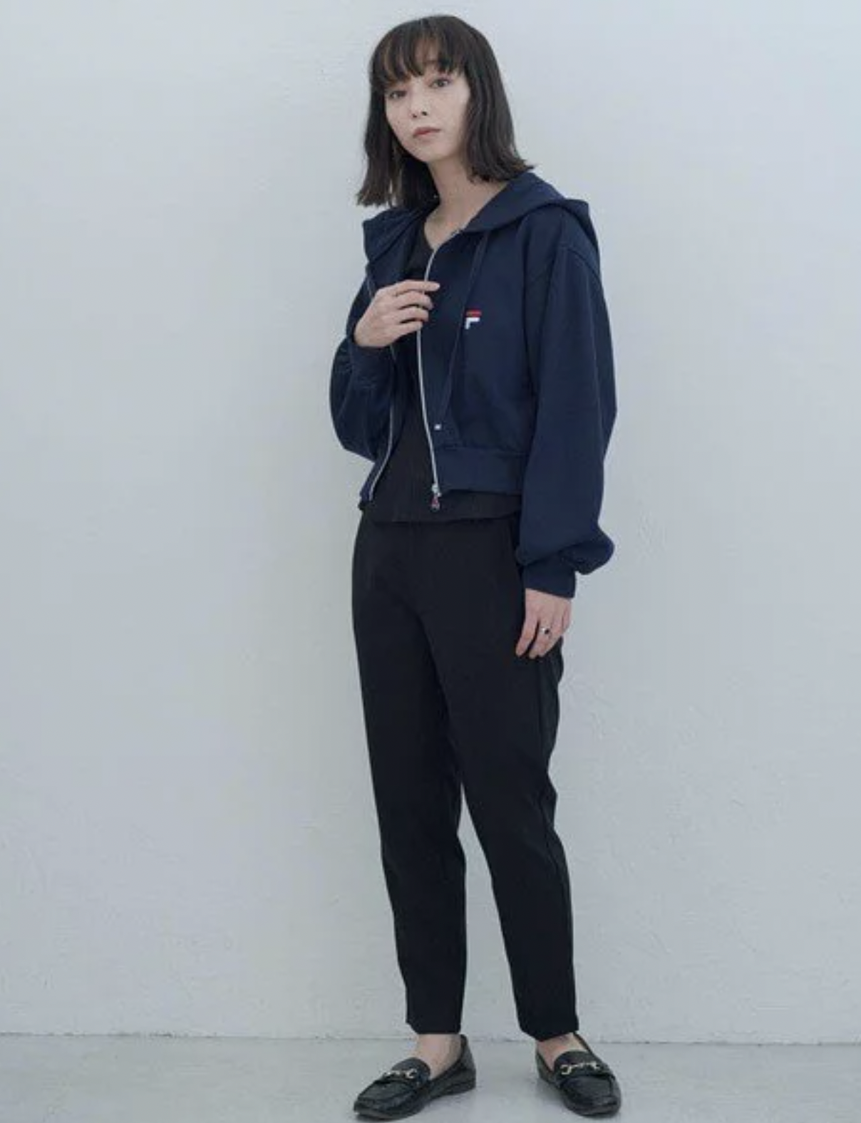 日版 FILA x ADOLESCENCE 別注版短版連帽外套 - NAVY