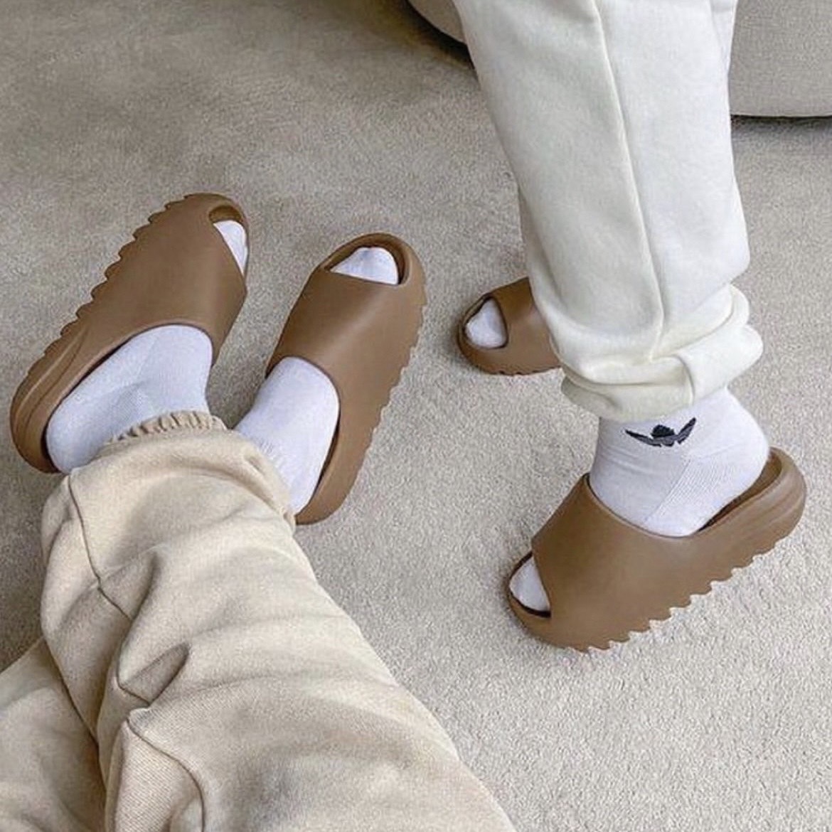 Adidas YEEZY SLIDE OCHRE 咖啡 摩卡棕 拖鞋 GW1931