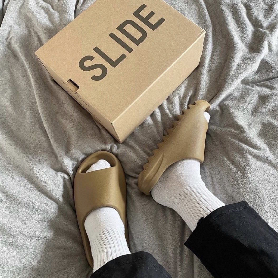 Adidas YEEZY SLIDE OCHRE 咖啡 摩卡棕 拖鞋 GW1931