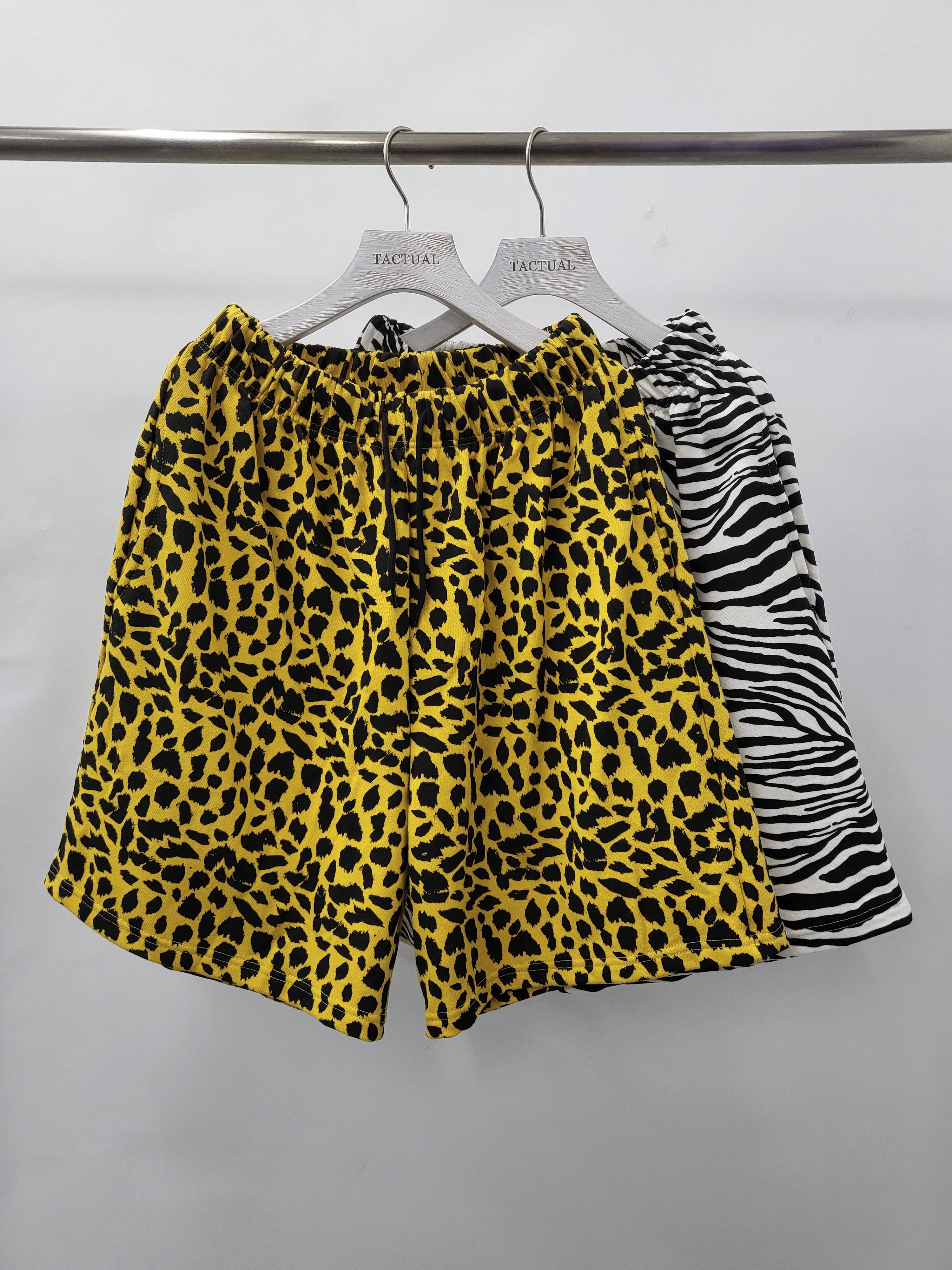 豹紋/斑馬紋短褲 P2412