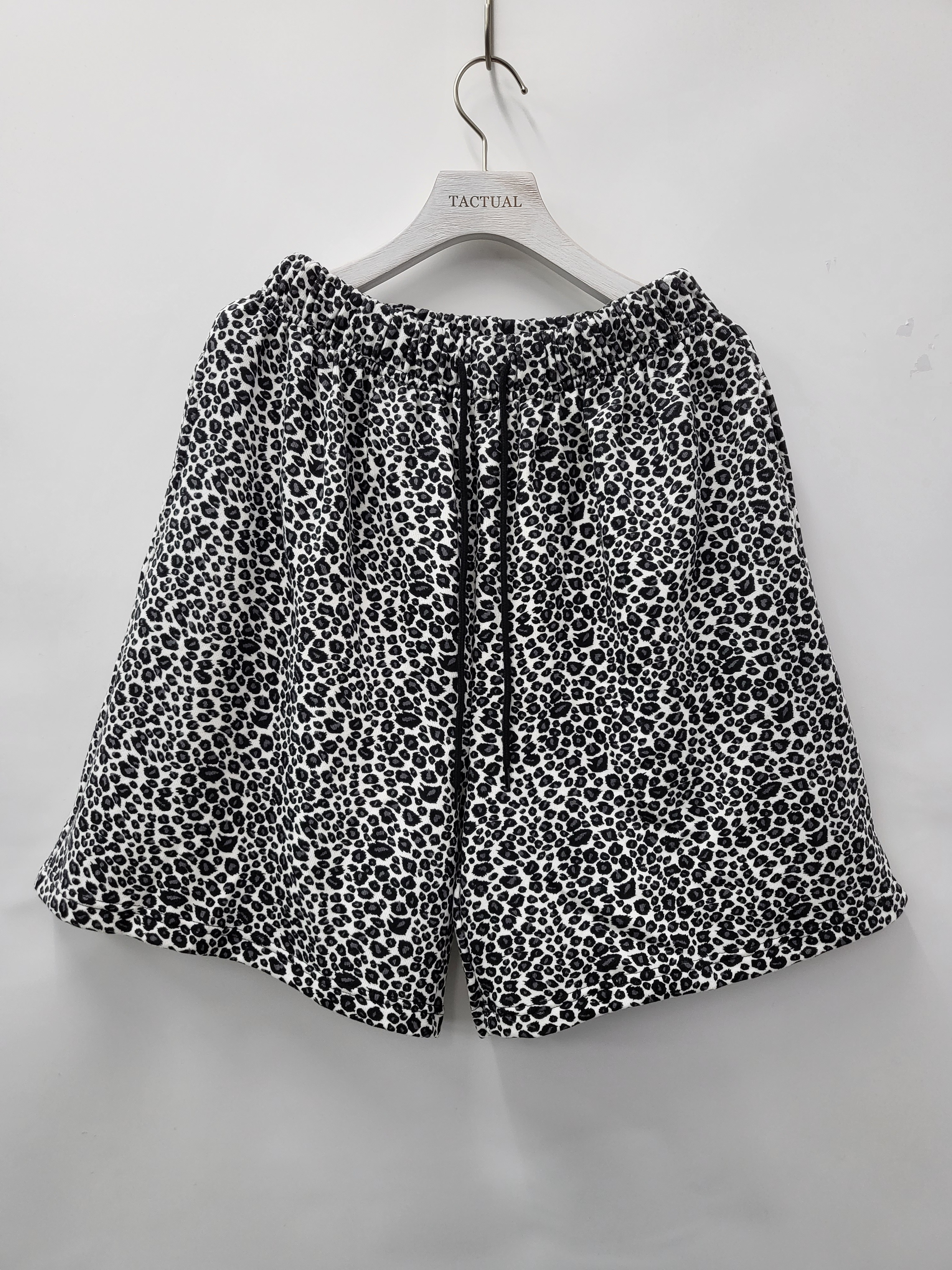 豹紋短褲 P2414